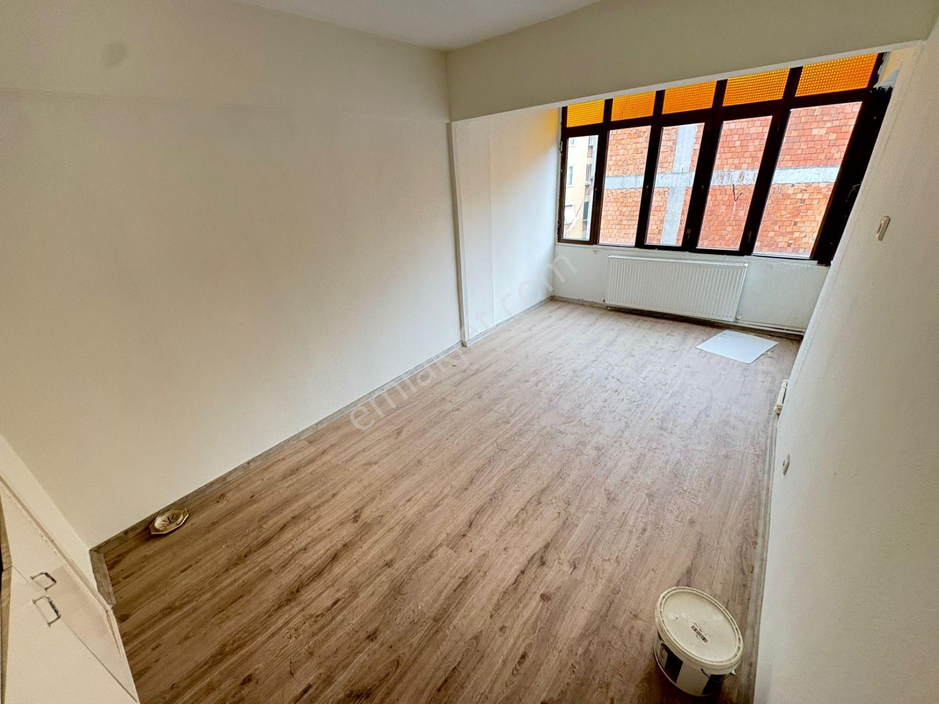 ▇ Edremit'te Camivasat Mah. 3+1 Önü Açık Geniş Kullanımlı Daire - Görsel 9