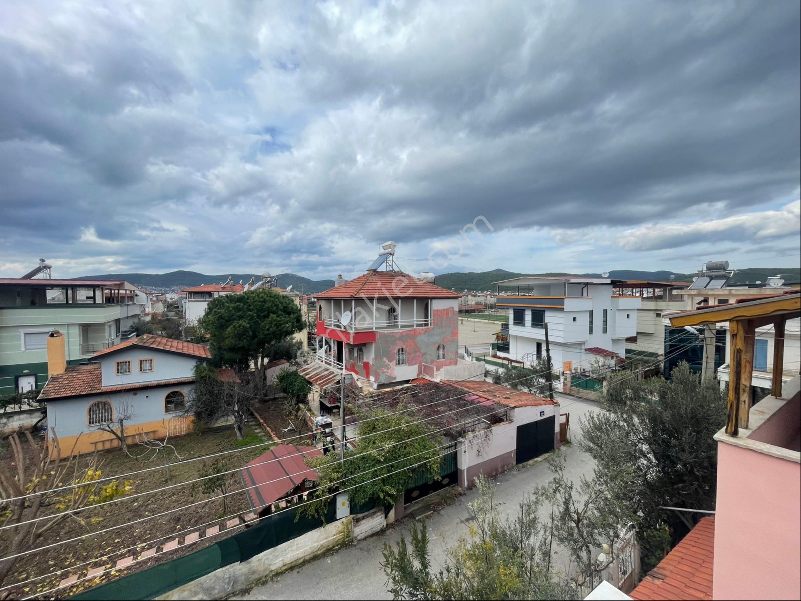 Seferihisar Doğanbey De Satılık 2+1 Yazlık Villa Denize 400 Metre - Görsel 32