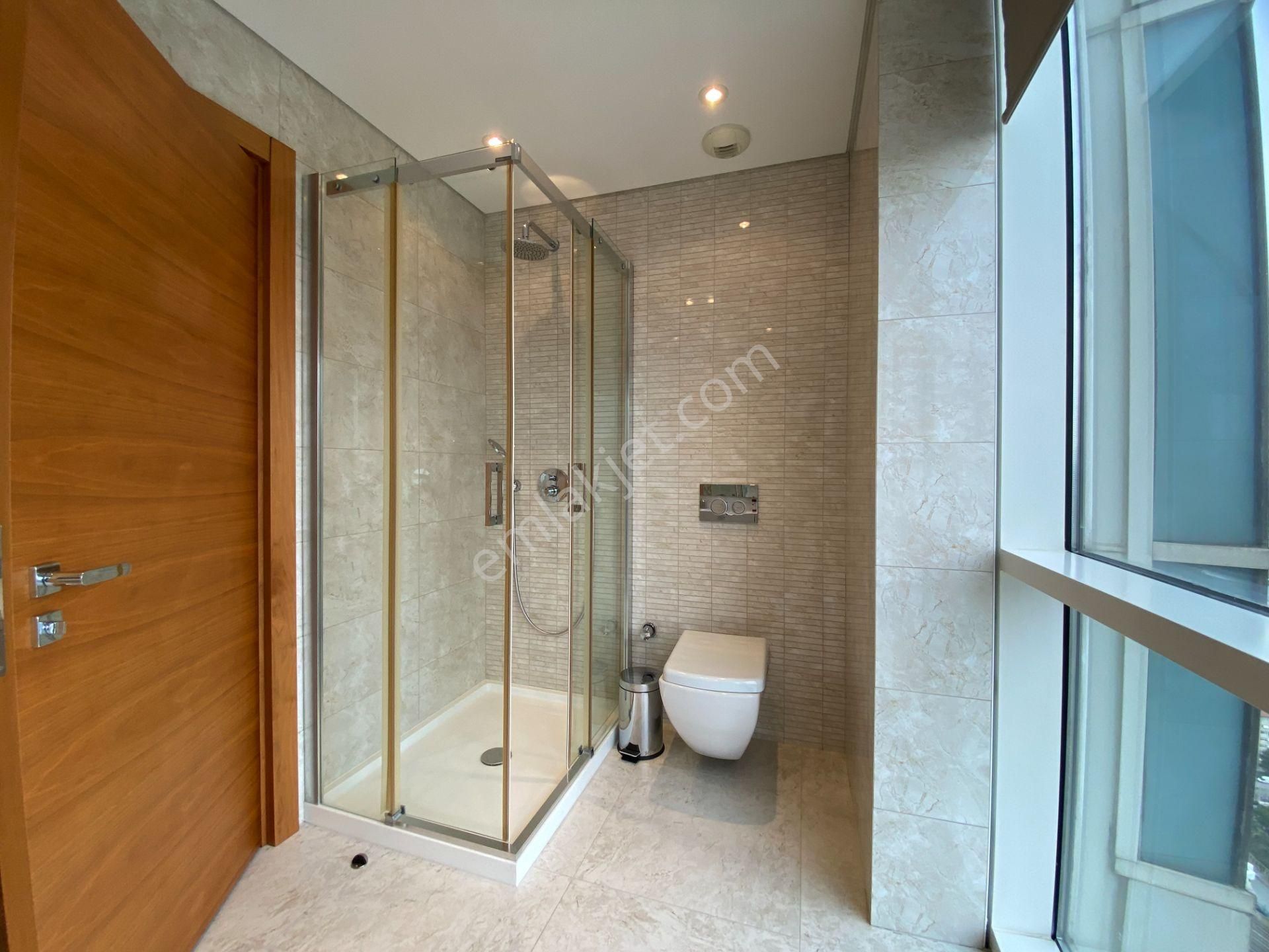 Remax Ahmet'ten Four Winds'de Boş Sıfır Satılık 3+1 Konut Göztepe - Görsel 12