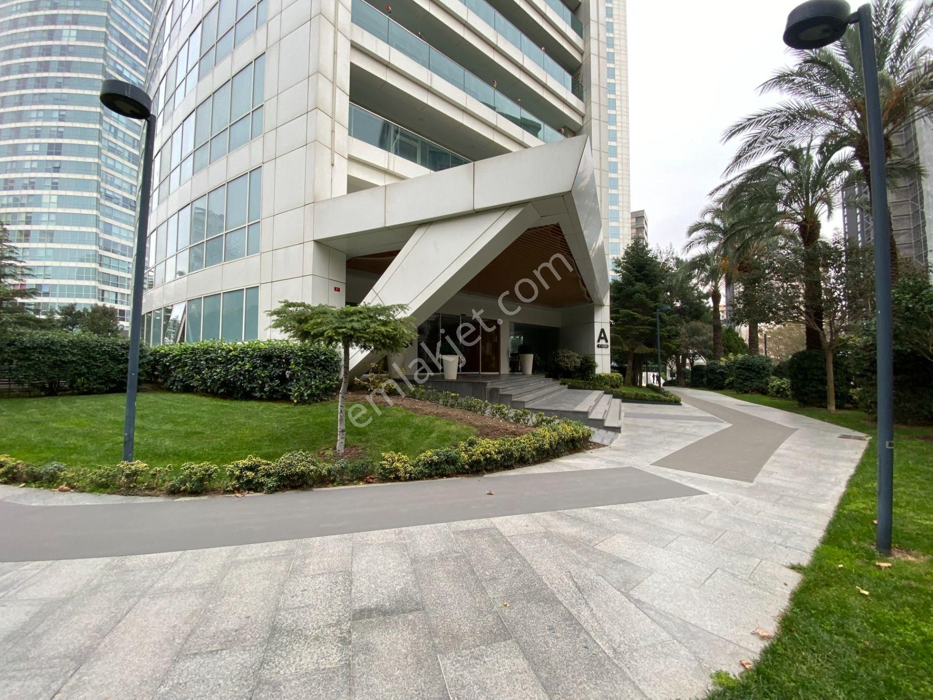 Remax Ahmet'ten Four Winds'de Boş Sıfır Satılık 3+1 Konut Göztepe - Görsel 35