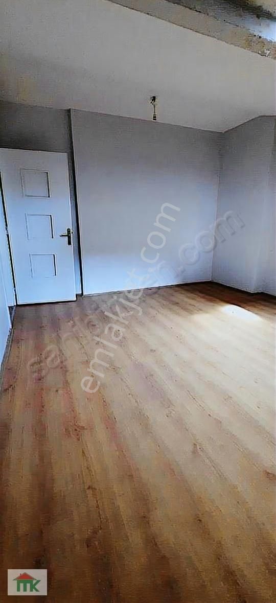 Ulus Özkanlar Petrol Yanında 2+1 100 M2 Çatı Kati - Görsel 11