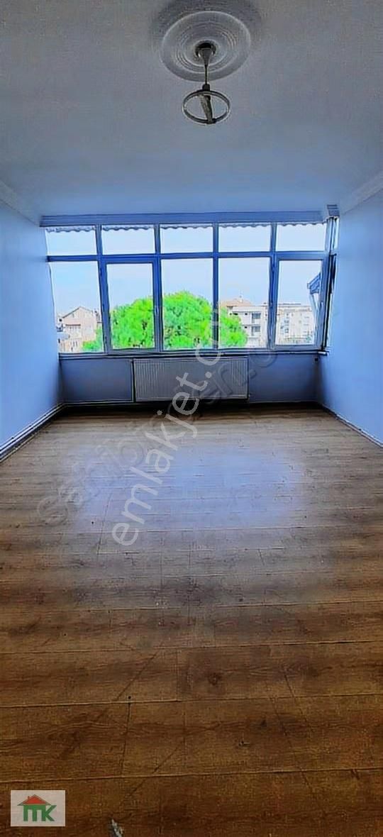 Ulus Özkanlar Petrol Yanında 2+1 100 M2 Çatı Kati - Görsel 7