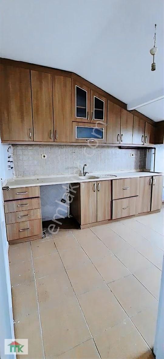 Ulus Özkanlar Petrol Yanında 2+1 100 M2 Çatı Kati - Görsel 19