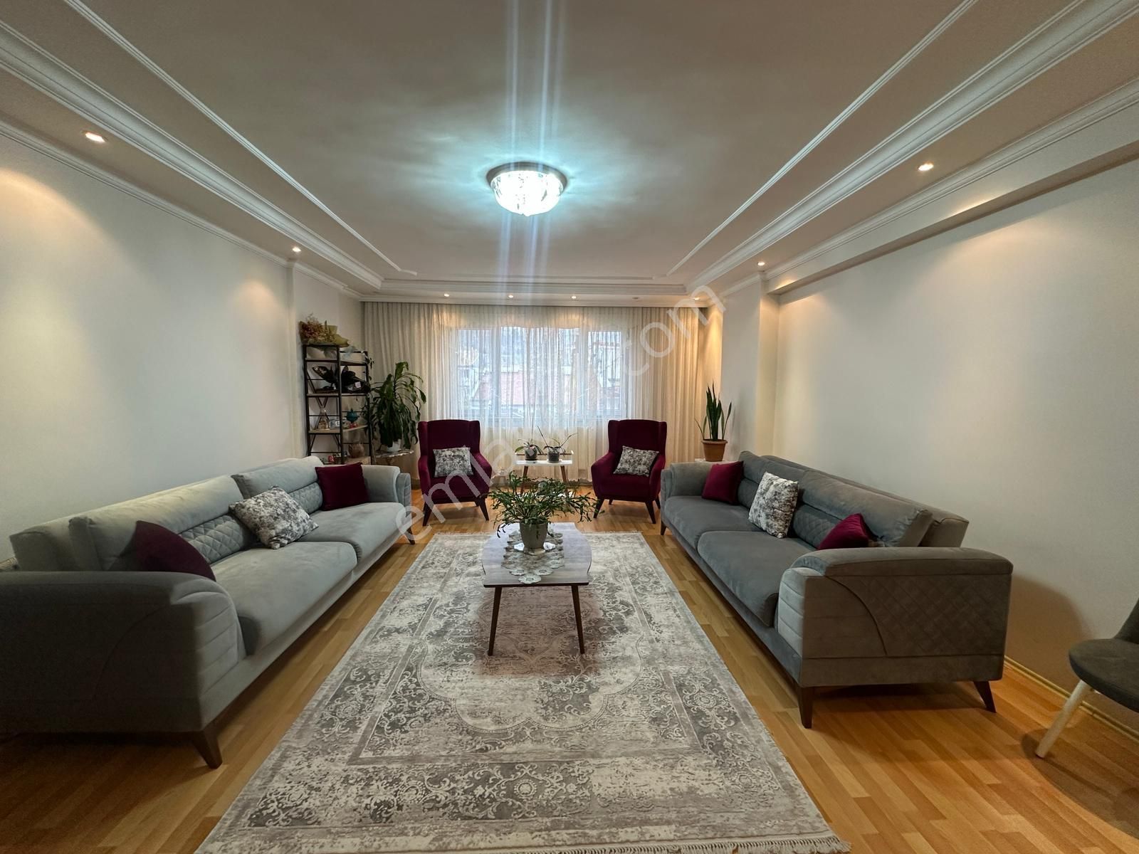 Afyon Üçok Emlaktan Mecidiye Mah Mah Satılık 3+1 Temiz Bakımlı Daire - Görsel 18