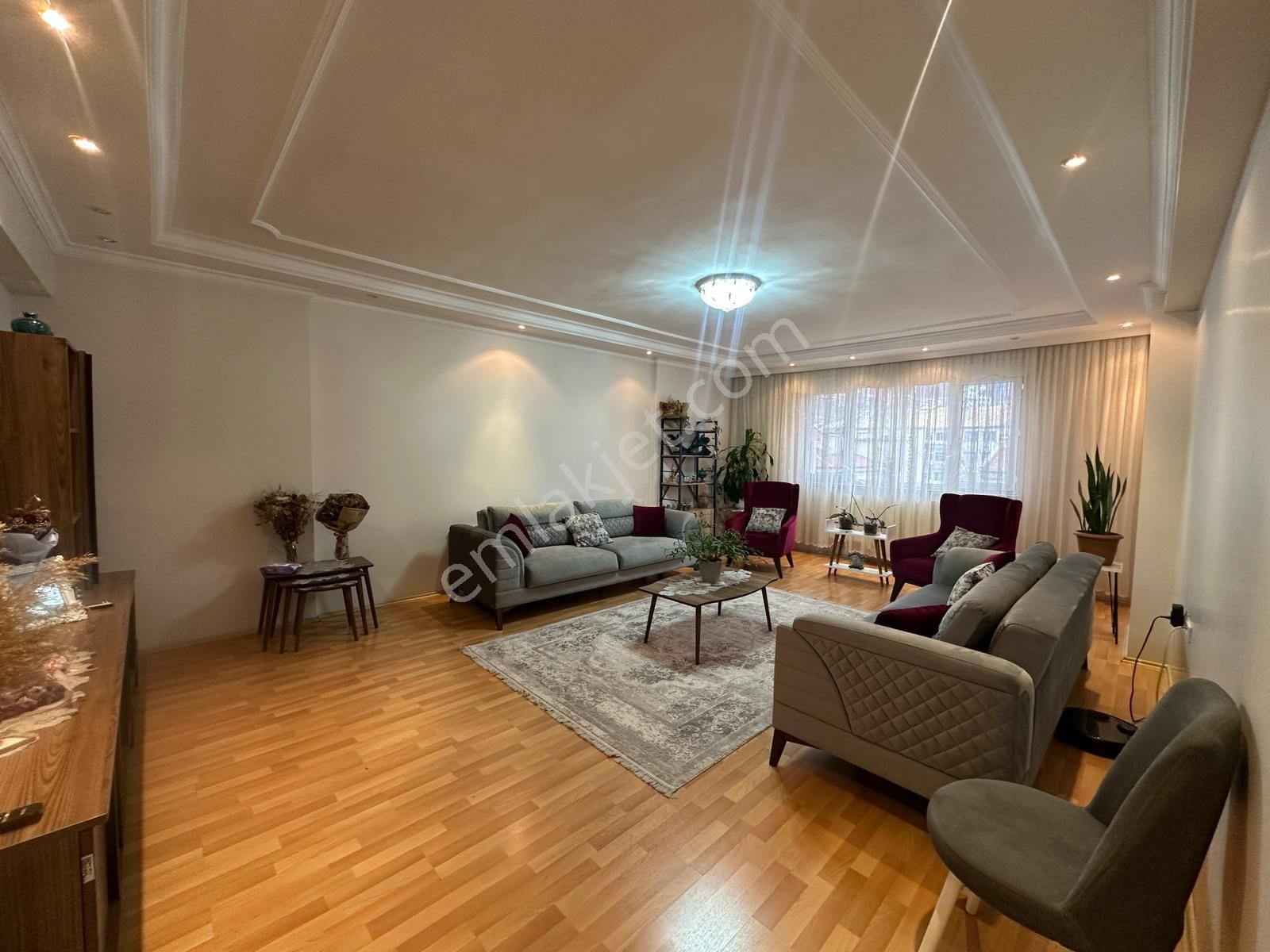 Afyon Üçok Emlaktan Mecidiye Mah Mah Satılık 3+1 Temiz Bakımlı Daire - Görsel 20