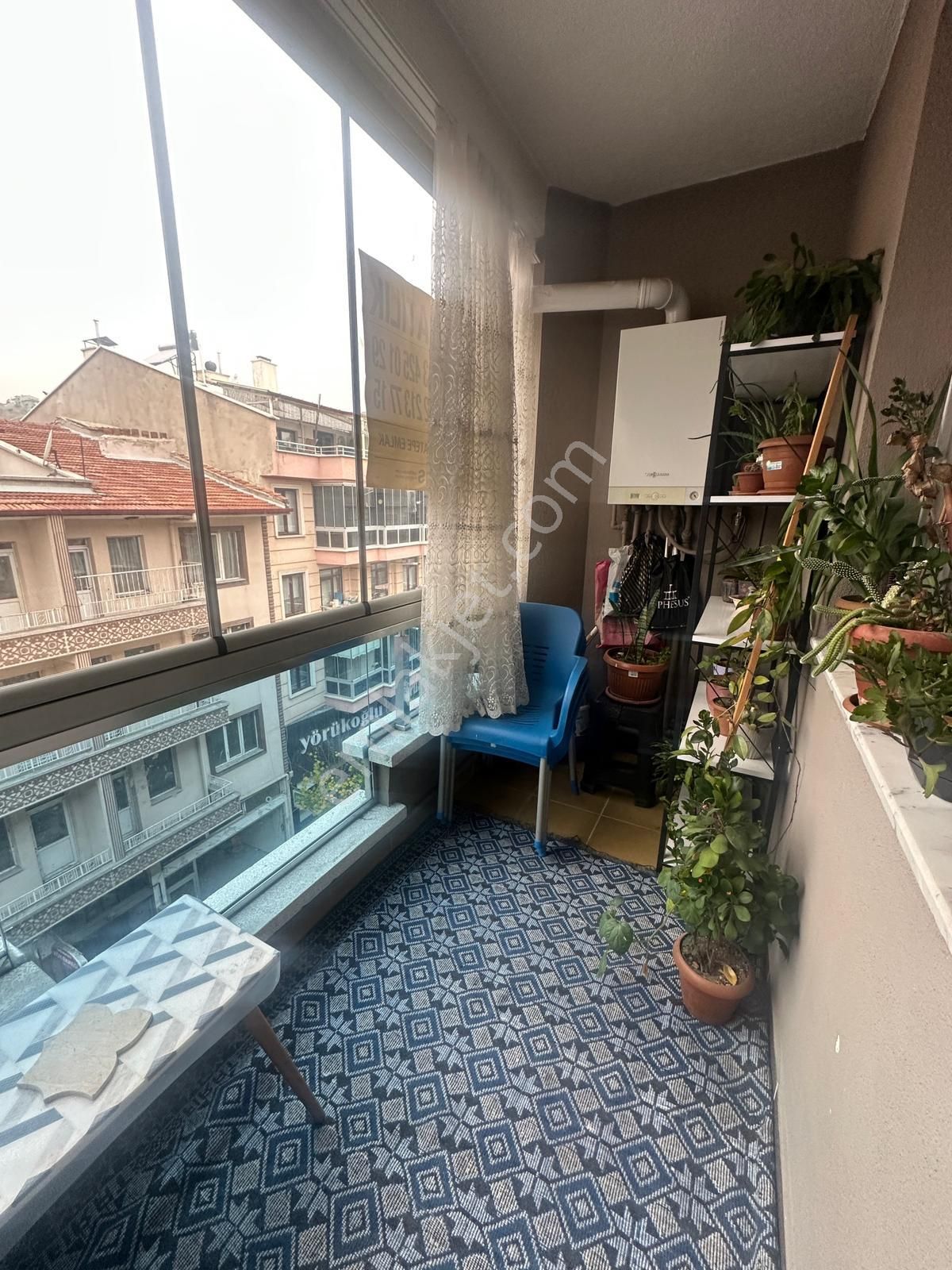 Afyon Üçok Emlaktan Mecidiye Mah Mah Satılık 3+1 Temiz Bakımlı Daire - Görsel 23