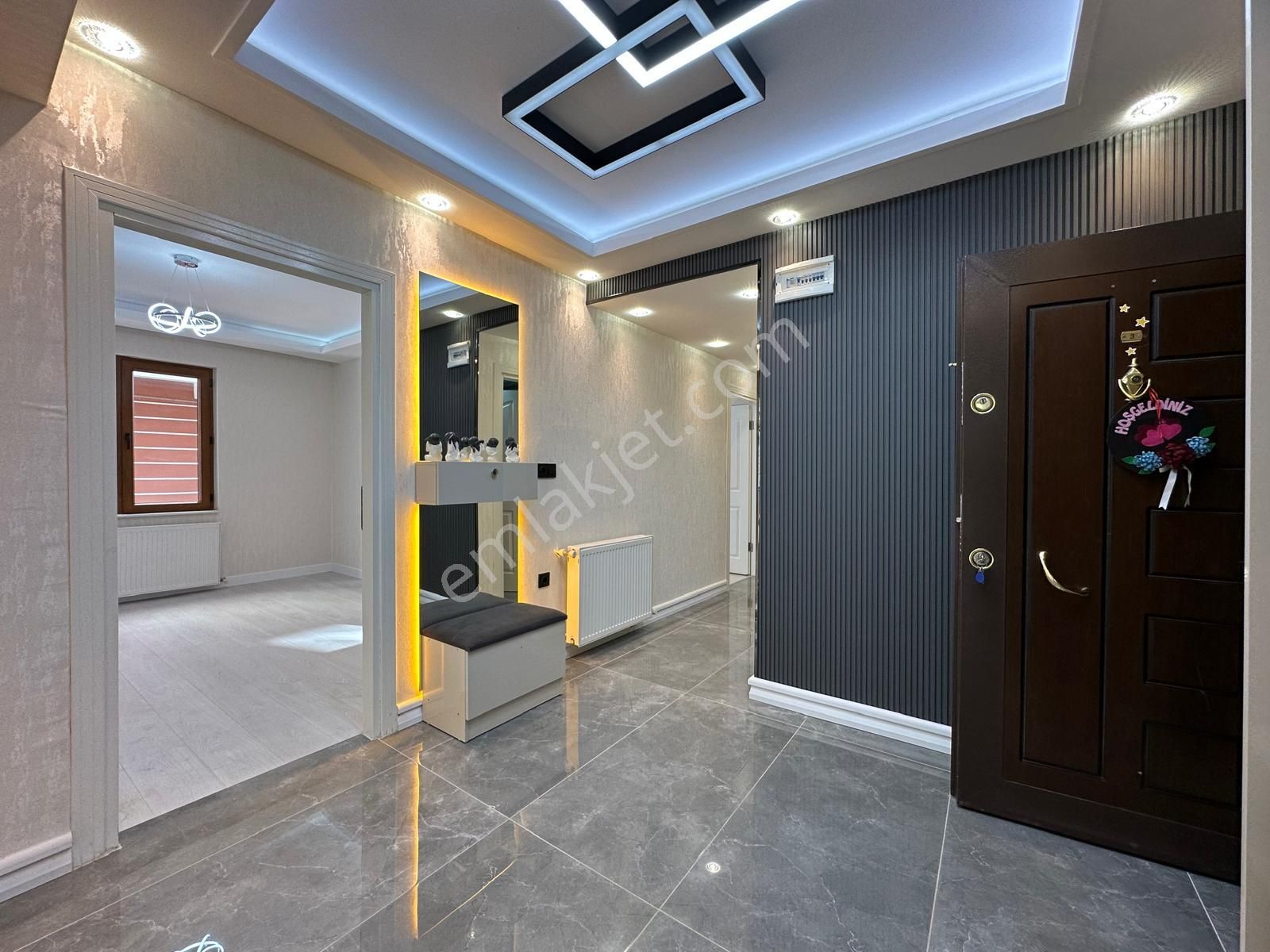 Relax'tan Şehir Hast Yakını Asnsörlü Lüx Yapılı Site Dairesi - Görsel 21