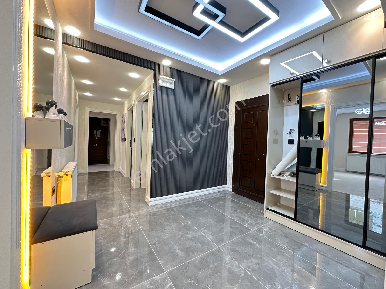 Relax'tan Şehir Hast Yakını Asnsörlü Lüx Yapılı Site Dairesi - Görsel 11