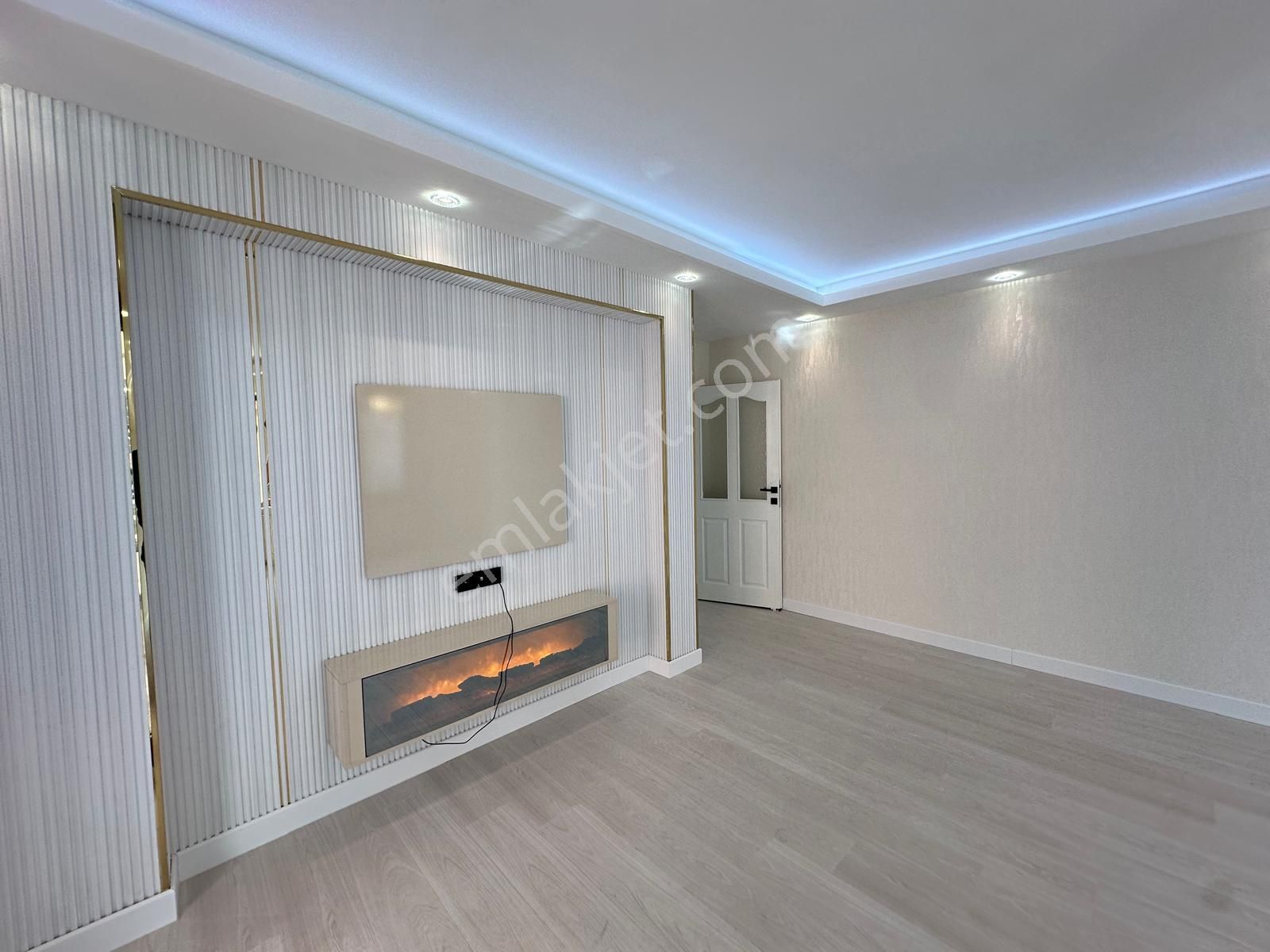Relax'tan Şehir Hast Yakını Asnsörlü Lüx Yapılı Site Dairesi - Görsel 16