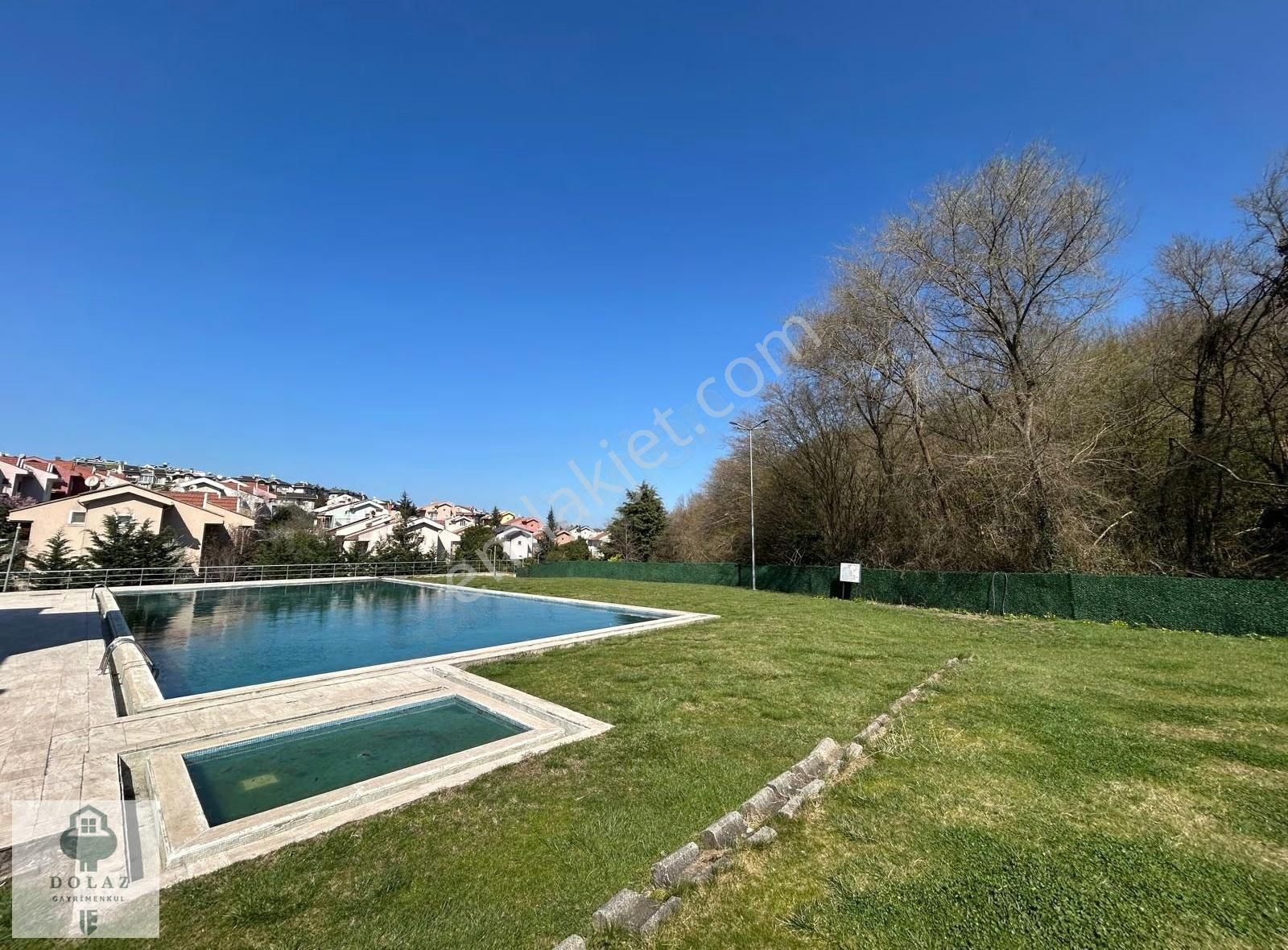 Zekeriyaköy'de Yenilenmiş Kiracısız Ufku Açık 4+2 Satılık Villa - Görsel 29