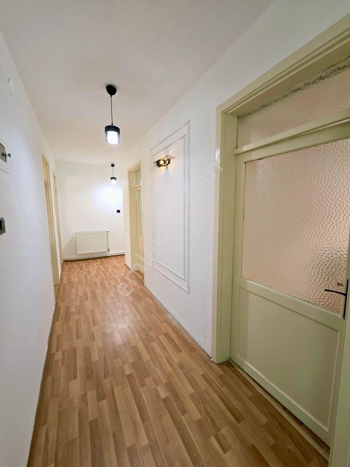 Kaplanlarda 175m2 3+1 Çift Balkonlu İçi Yenilendi Satılık Daire - Görsel 10