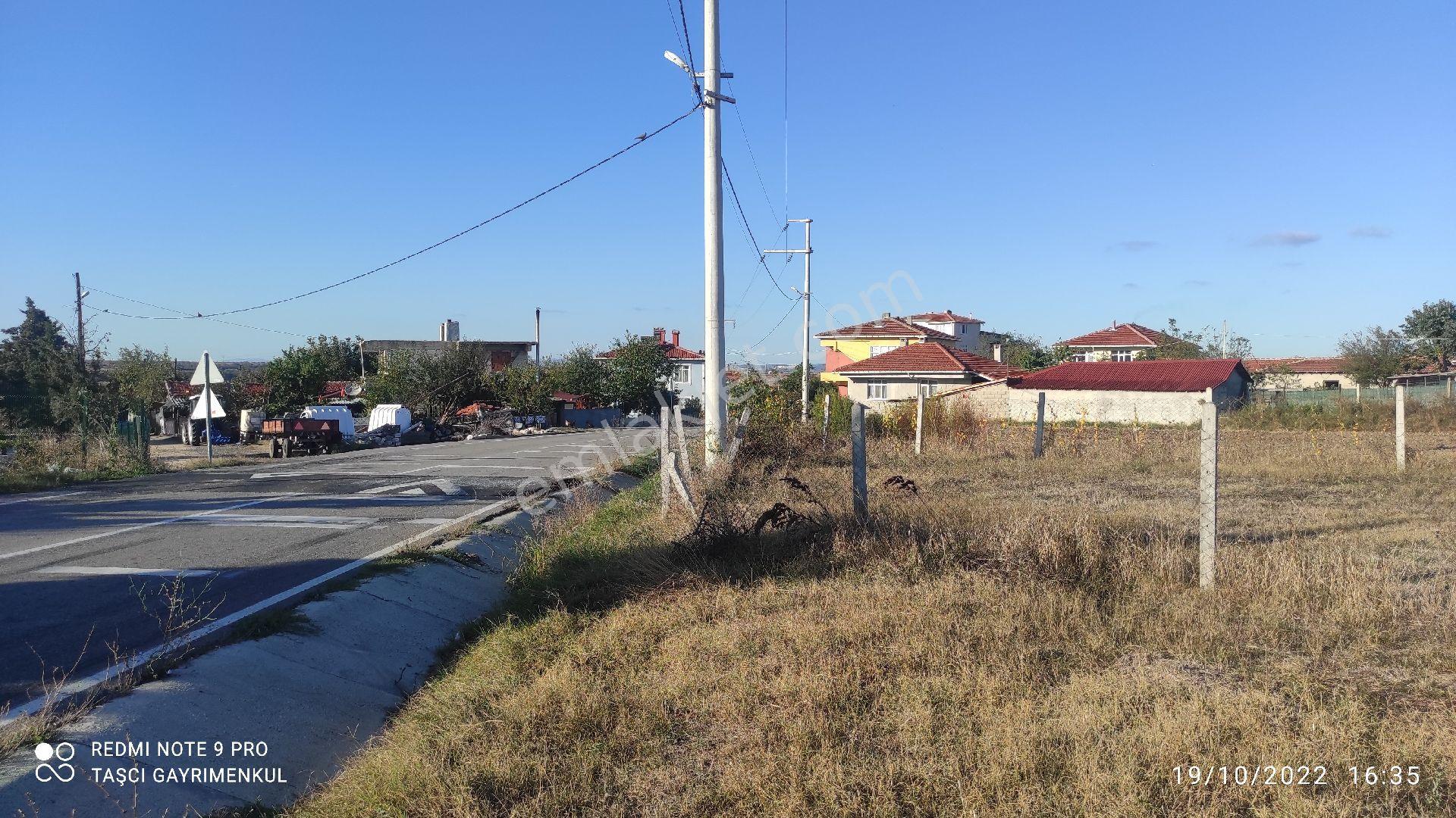 Saray Çayla Merkezde Köy İçinde Etrafı Çevrili Satılık Arsa - Görsel 6