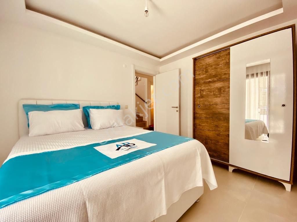 Tek Müstakil Özel Havuz’lu Villa Alt Katda Odası Var - Görsel 19