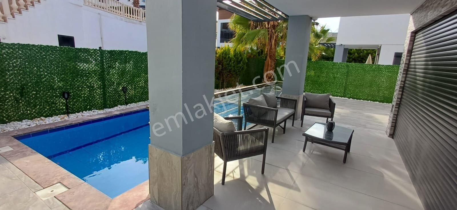 Tek Müstakil Özel Havuz’lu Villa Alt Katda Odası Var - Görsel 10