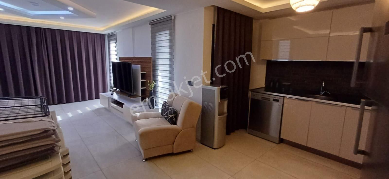 Tek Müstakil Özel Havuz’lu Villa Alt Katda Odası Var - Görsel 18