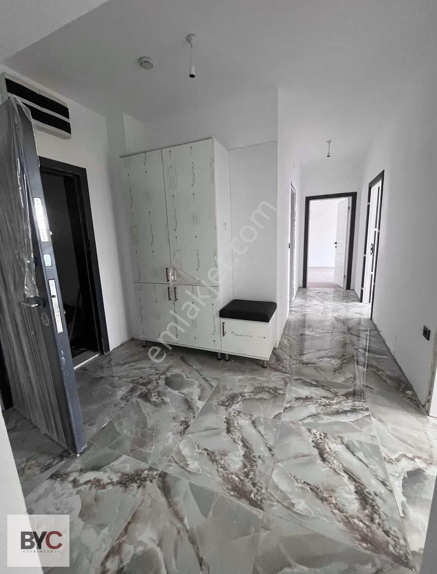 Yenibayındır Da Site İçi 1 Kat Teras Balkonlu 3+1 Satlık Daire - Görsel 17