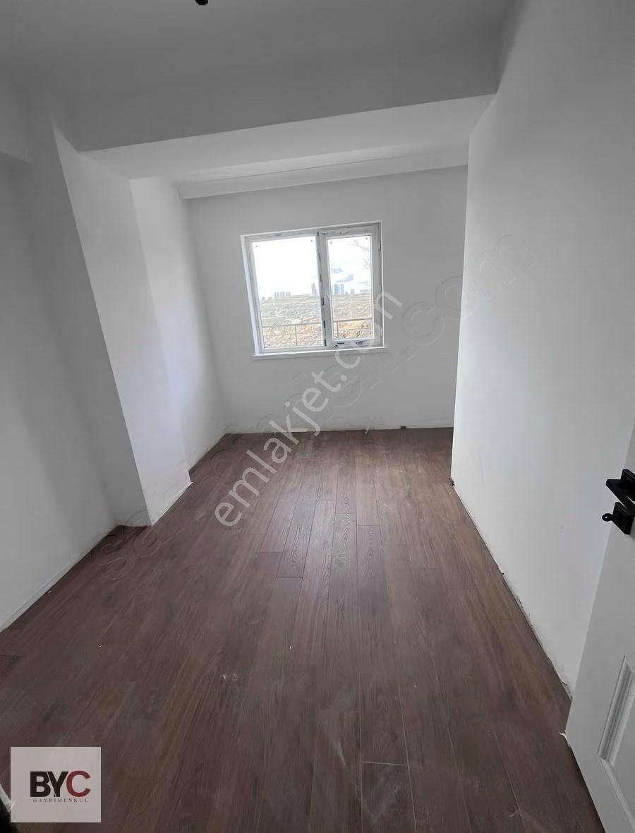 Yenibayındır Da Site İçi 1 Kat Teras Balkonlu 3+1 Satlık Daire - Görsel 9