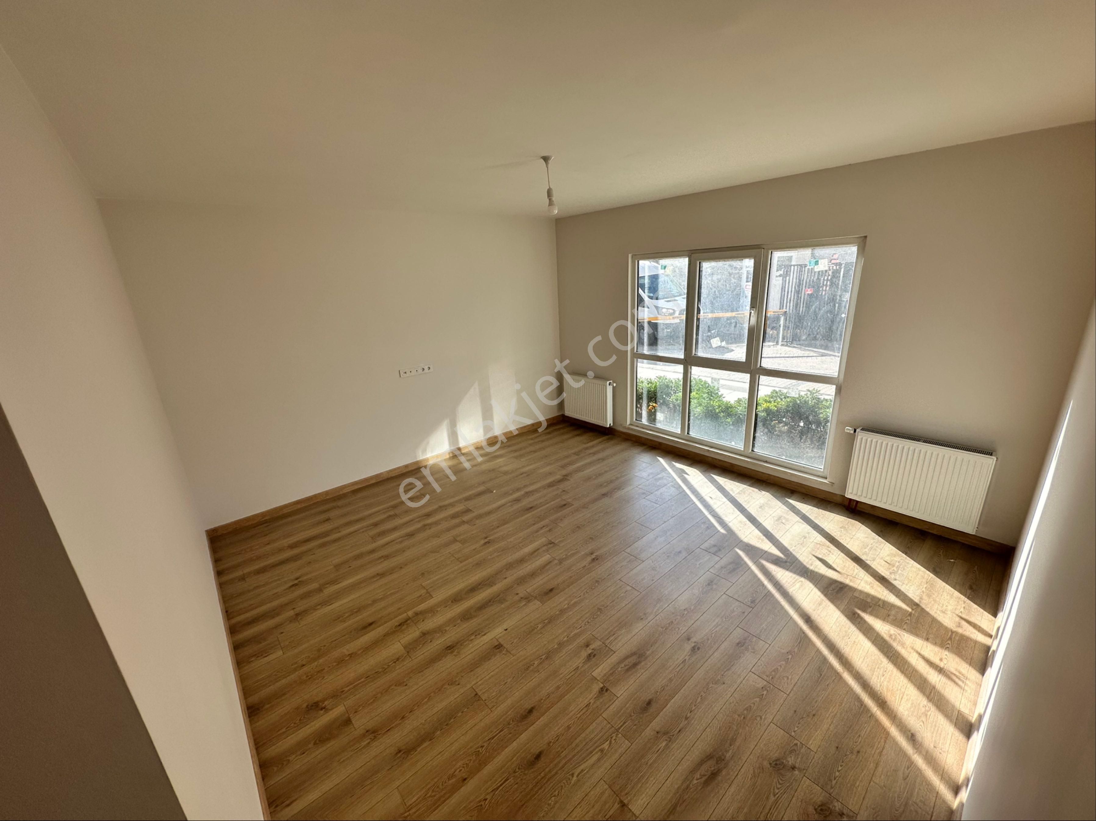 Baykal İnş. Kayaşehir Sakura Evleri Sıfır Satılık Giriş Kat