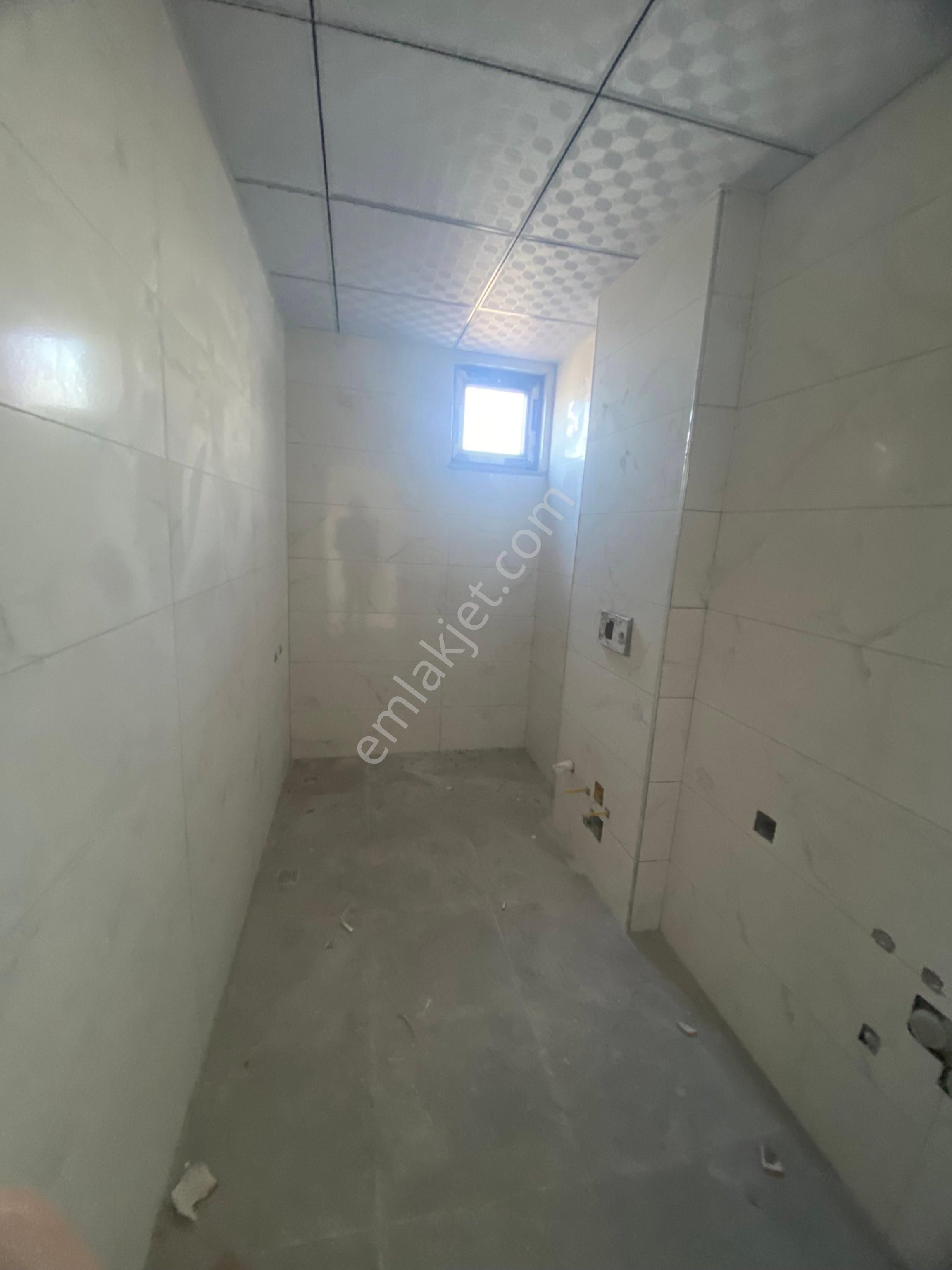 Körfez'de Havuzlu Site İçinde Satılık Ultra Lüks 1+1 Daireler! - Görsel 6