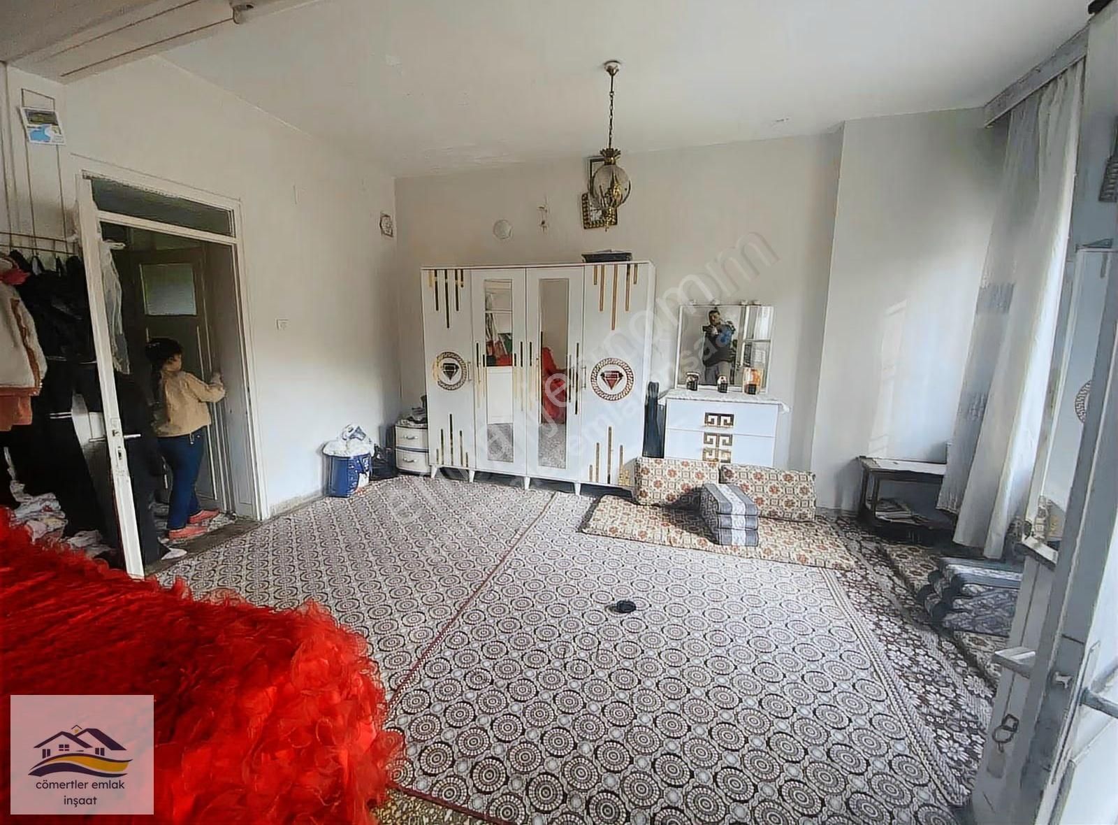 Saçaklı( Sanat Okulu Yani) 100m 2 Katlı 2 Şer Odalı, Dükkanlı - Görsel 2