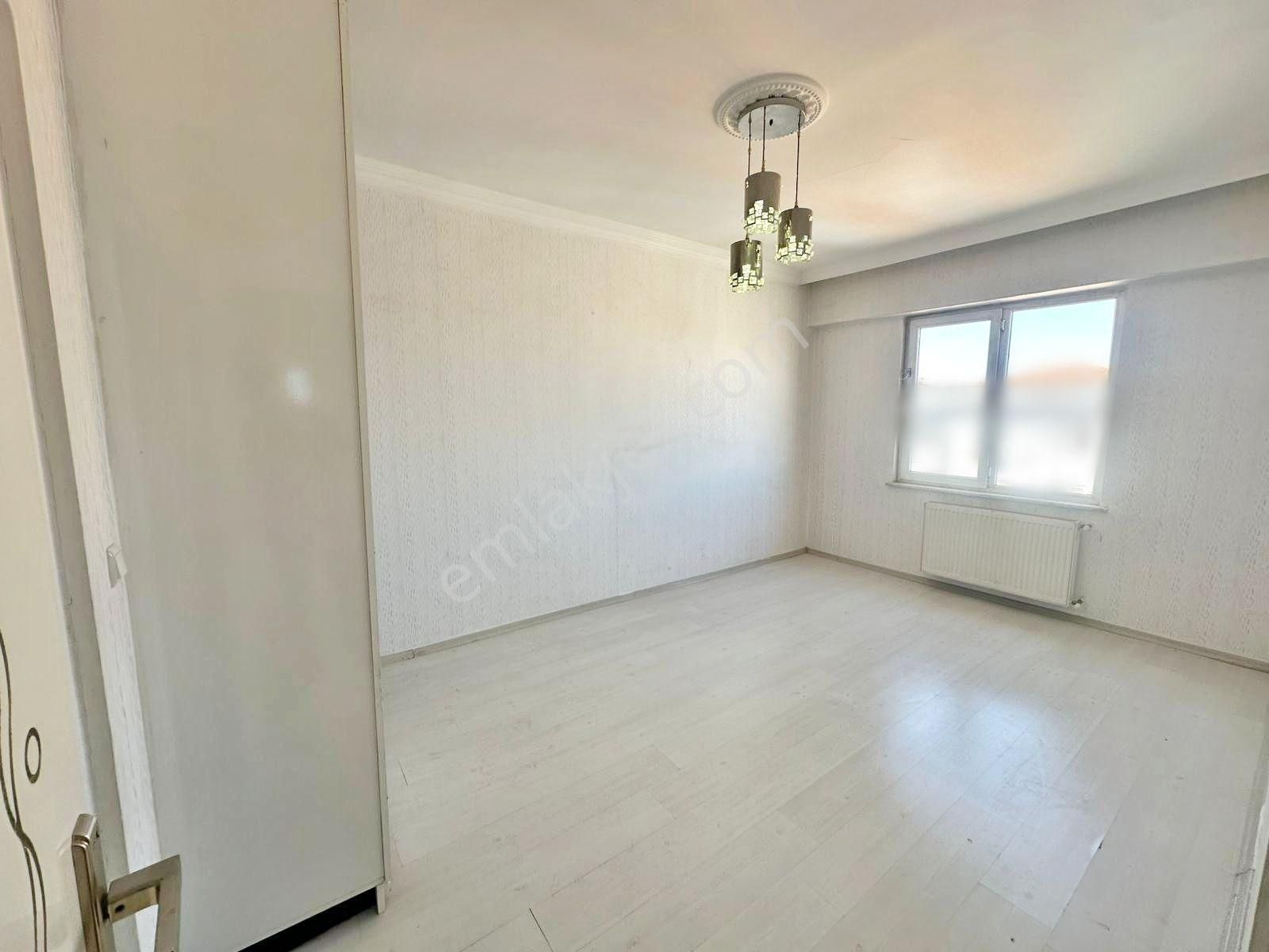 Seyrantepe'de Merkezde Açık Çephe Ebeveyn Banyolu 3+1 Daire - Görsel 18
