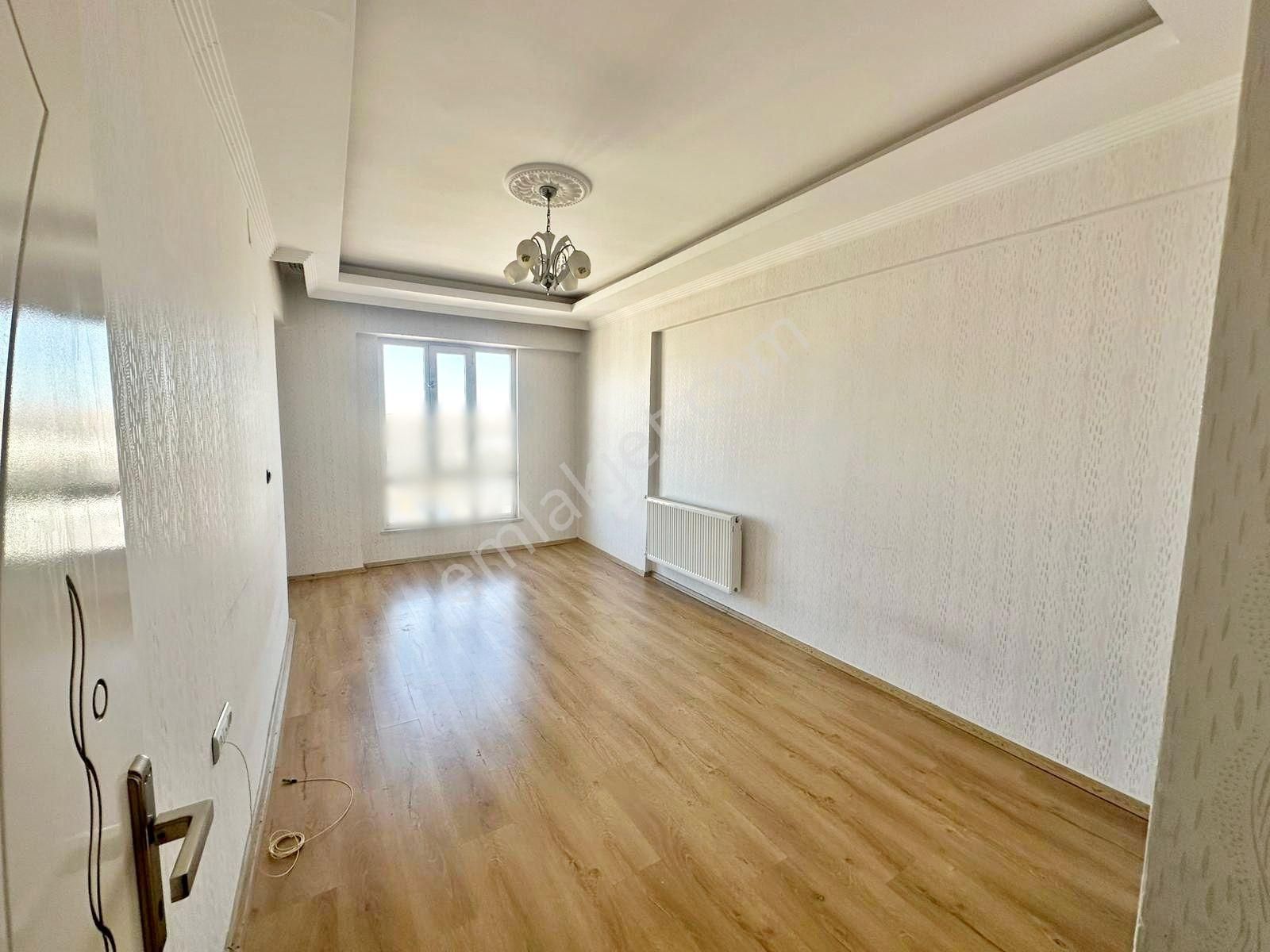Seyrantepe'de Merkezde Açık Çephe Ebeveyn Banyolu 3+1 Daire - Görsel 10