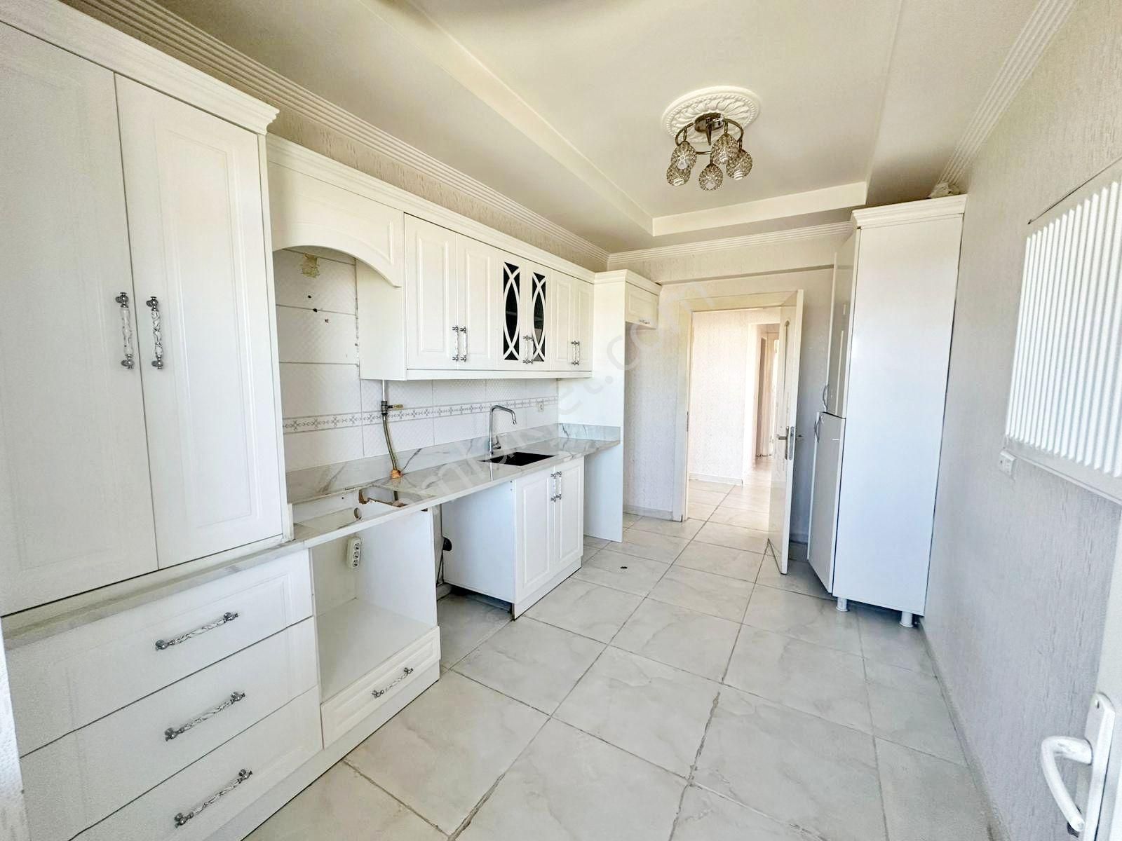 Seyrantepe'de Merkezde Açık Çephe Ebeveyn Banyolu 3+1 Daire