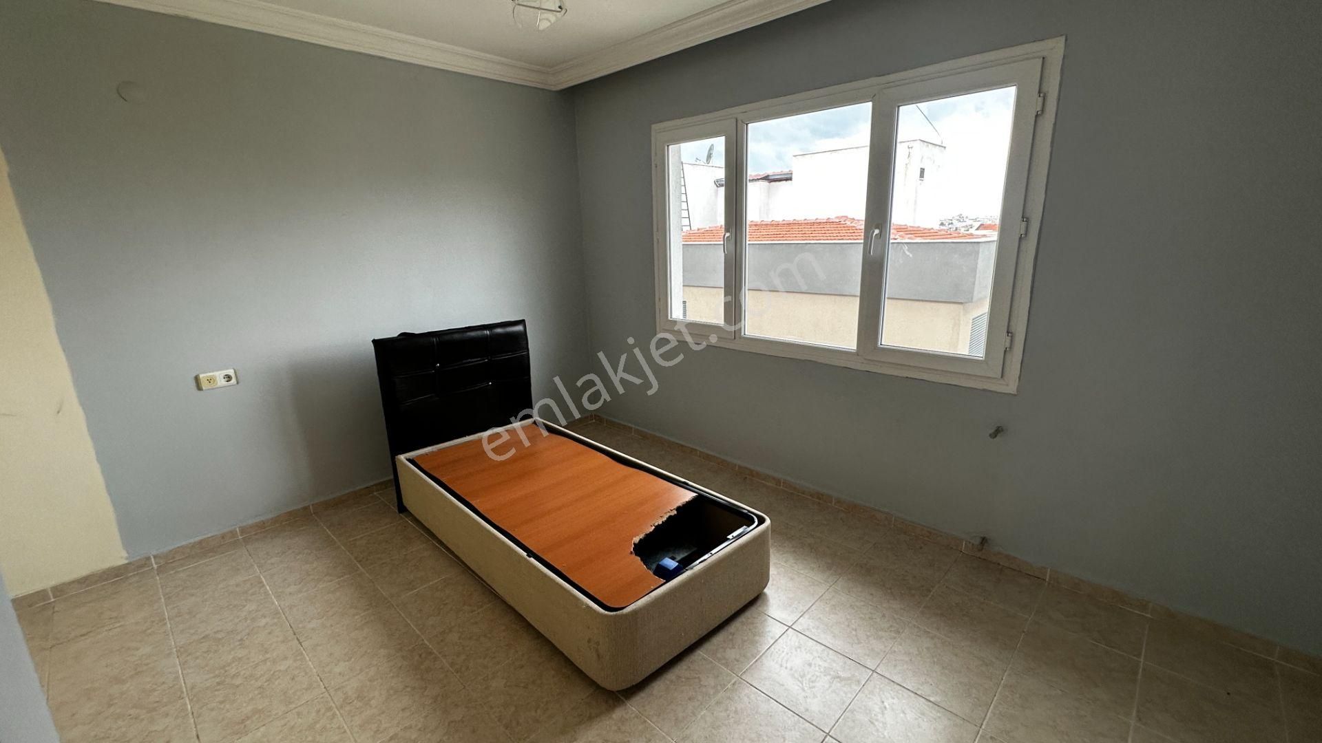 Ege Mahallesi Osmanbey Sitesinde Kiralık 3+1 Daire - Görsel 14