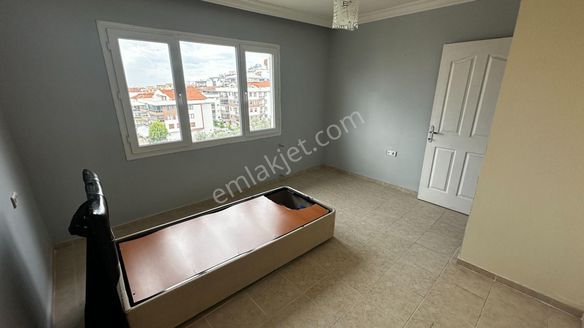 Ege Mahallesi Osmanbey Sitesinde Kiralık 3+1 Daire - Görsel 15