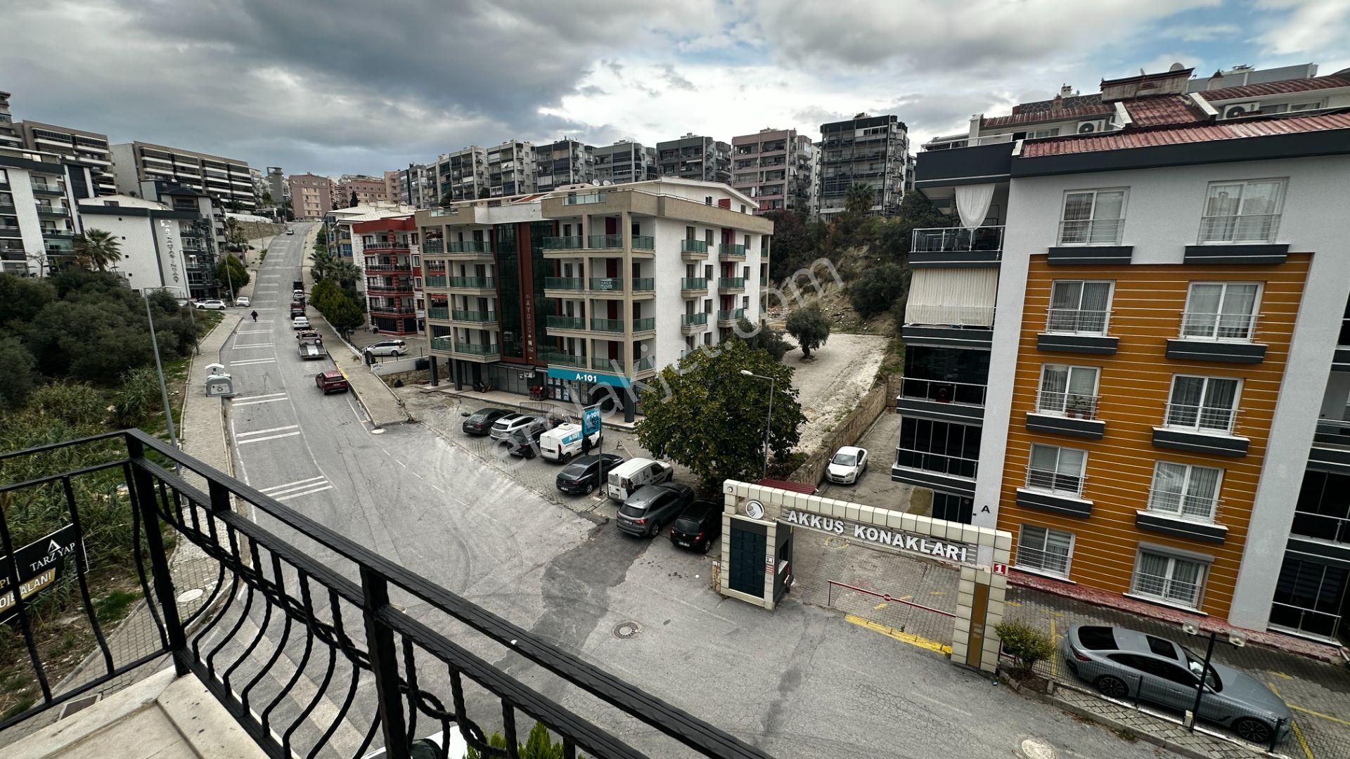 Ege Mahallesi Osmanbey Sitesinde Kiralık 3+1 Daire - Görsel 4