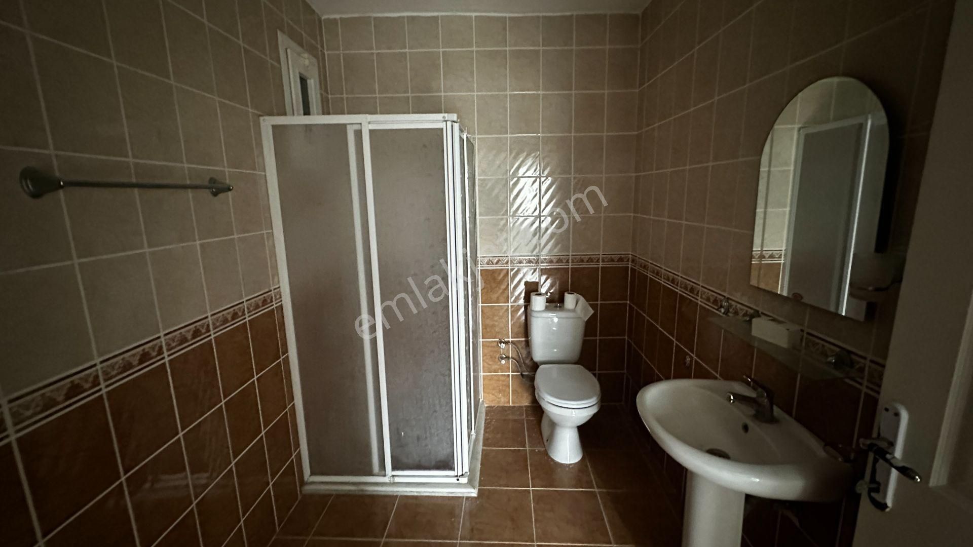 Ege Mahallesi Osmanbey Sitesinde Kiralık 3+1 Daire - Görsel 19