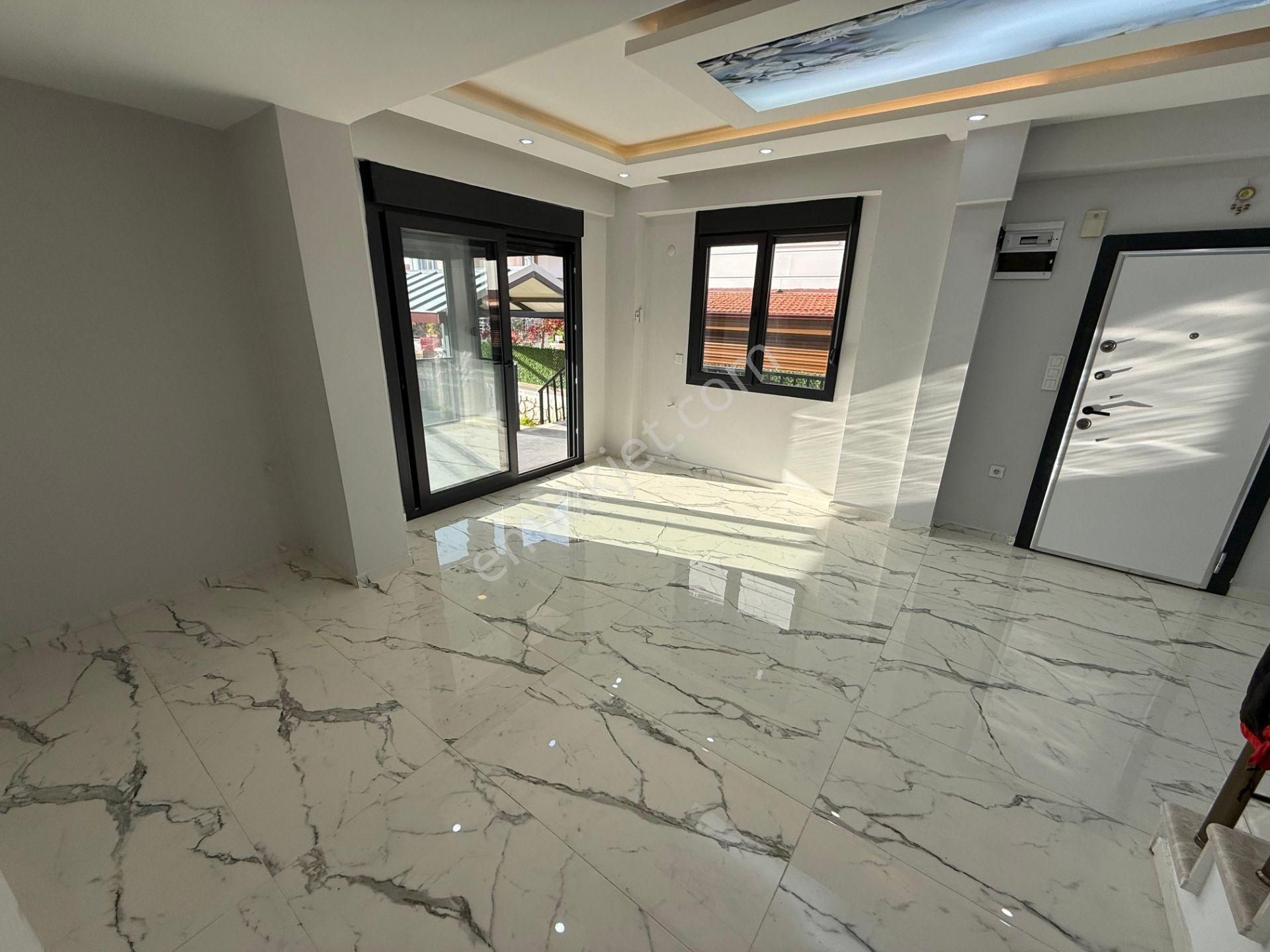 İzmir Dikili Cumhuriyet Mahallesi Satılık Sıfır 4+1 İkiz Villa - Görsel 18