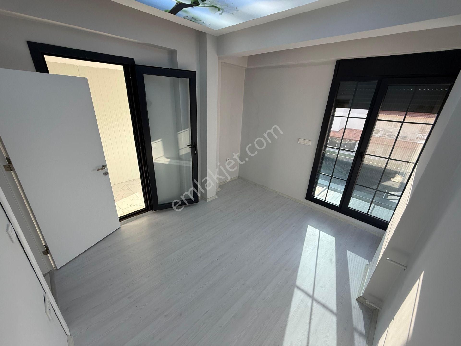 İzmir Dikili Cumhuriyet Mahallesi Satılık Sıfır 4+1 İkiz Villa - Görsel 21