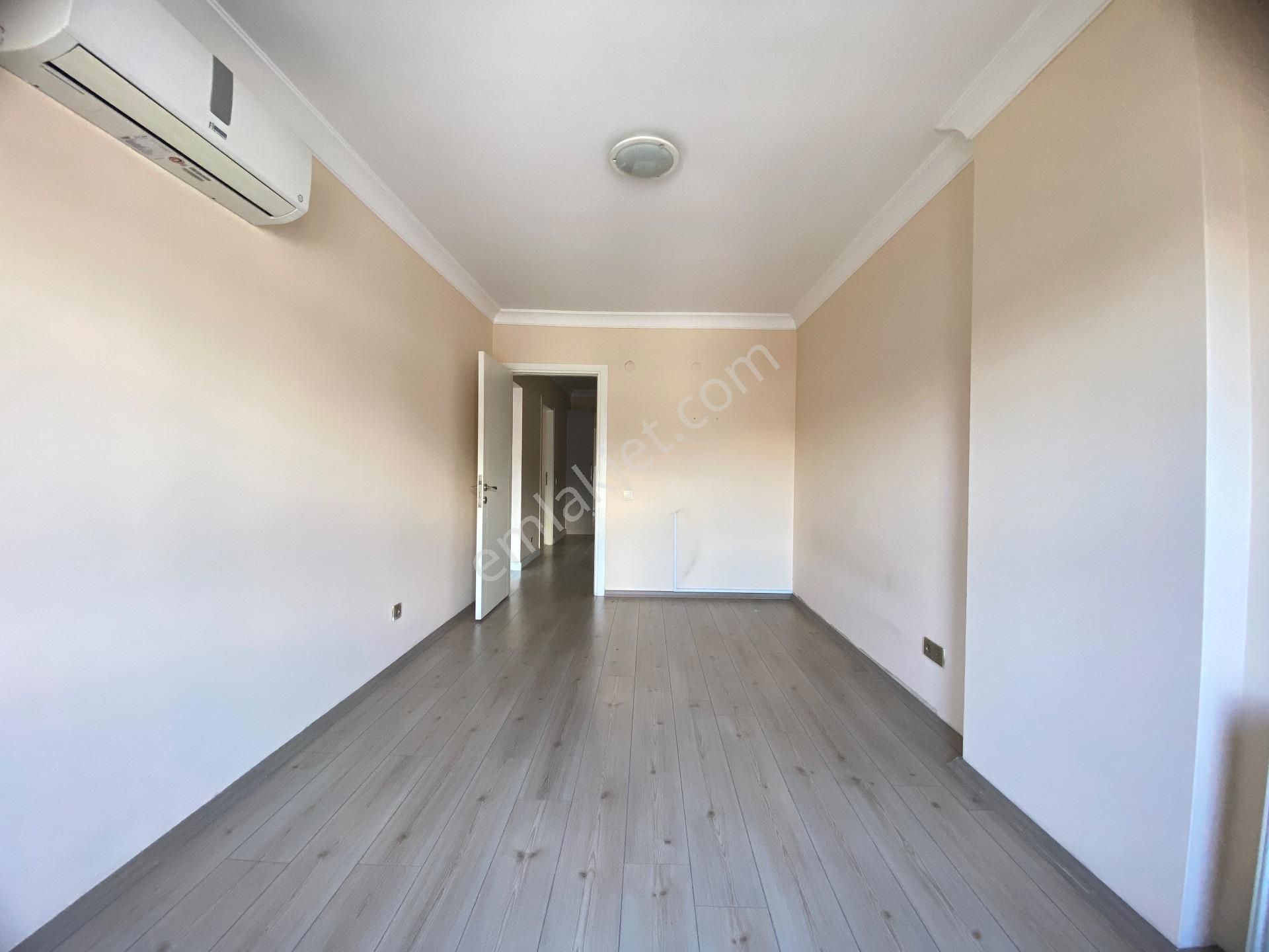 İzmir Bornova Süvari Caddesinde Kiralık Geniş 2+1 - Görsel 19