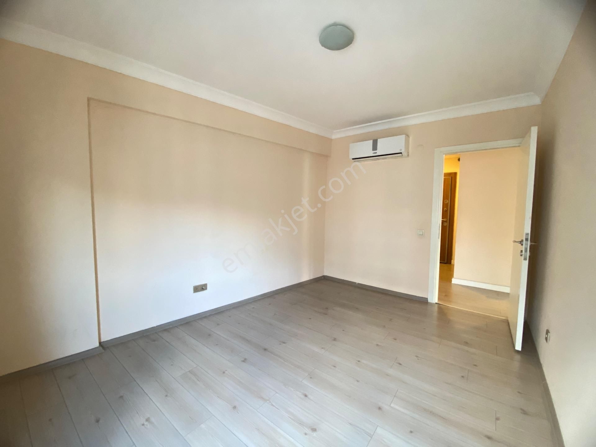 İzmir Bornova Süvari Caddesinde Kiralık Geniş 2+1 - Görsel 28