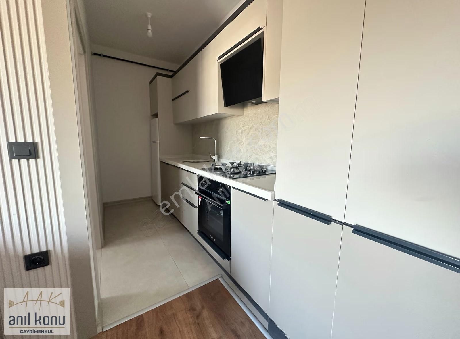 Anıl Konu'dan Maverada Manzaralı 2+1 Eşyalı Kiralık Daire - Görsel 3