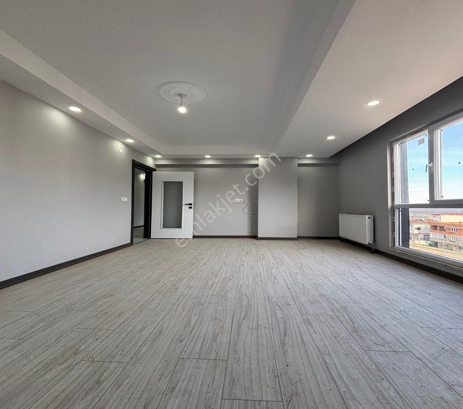 Serdaroğlu Gayrimenkul Tepe Bölgesi 2+1 Sıfır Daire Uygun Fiyata - Görsel 14