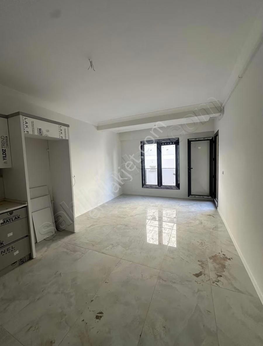 Emrah Emlaktan Reşatbey Mahallesinde Satılık Daire - Görsel 2