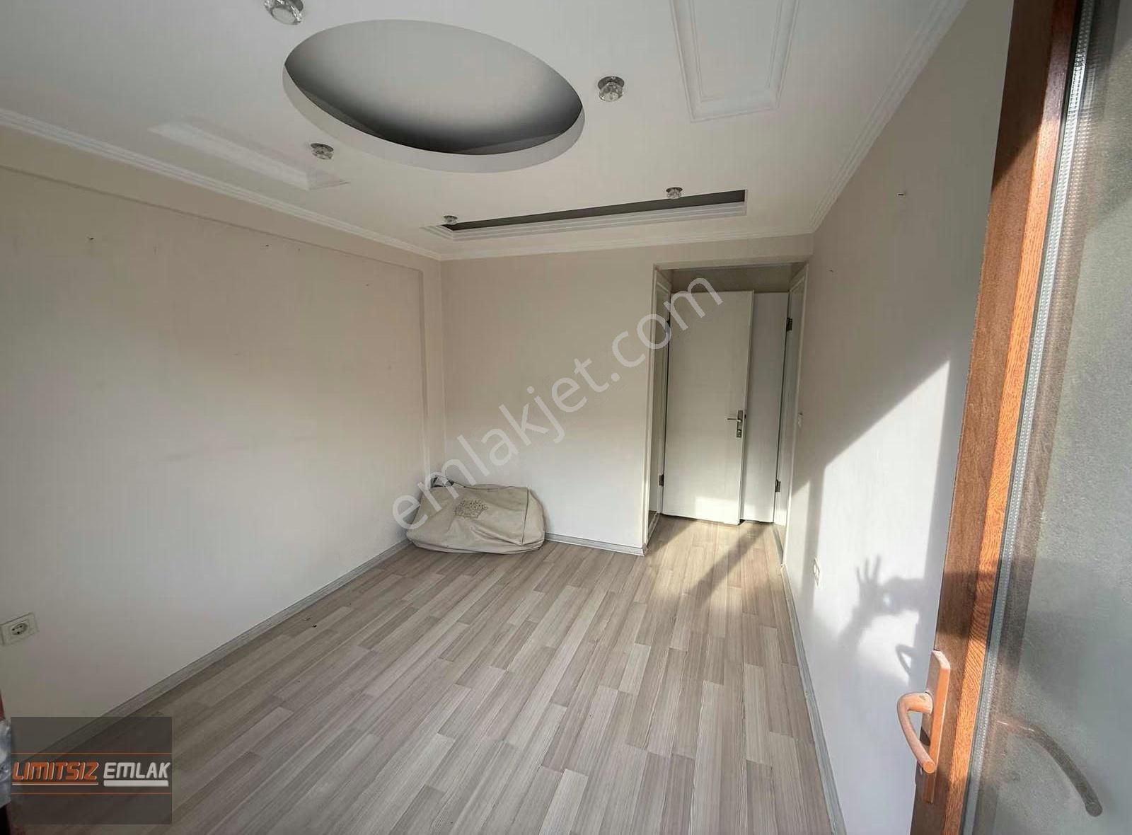 Şemikler'in Girişinde | 3+1 Kiralık | 125 M² | L İ M İ Tsiz Emlk - Görsel 20