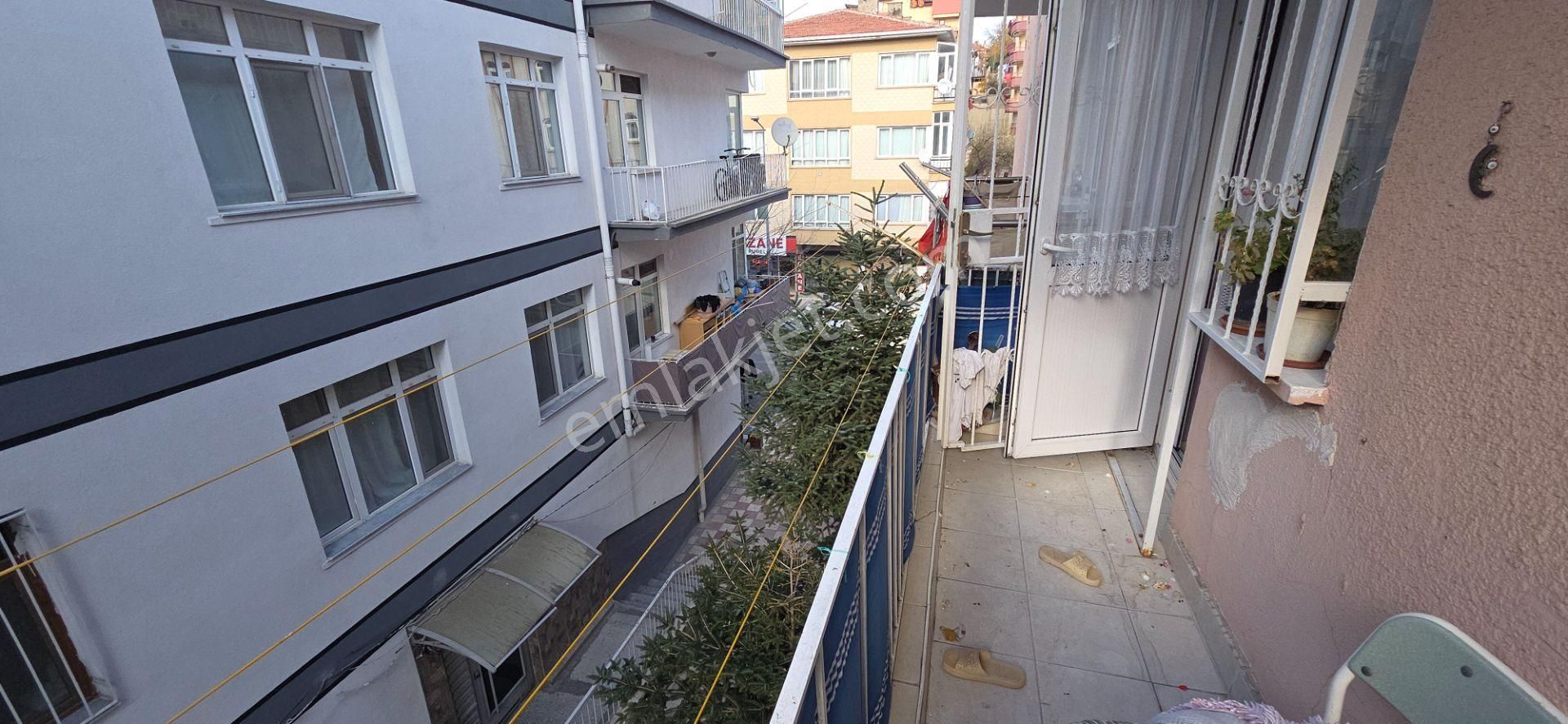 Kiralık, Möbleli, 3+1, Tıp Fak. Yakını, Demirlibahçe Ağaçlı Caddesinde, Kombili - Görsel 17