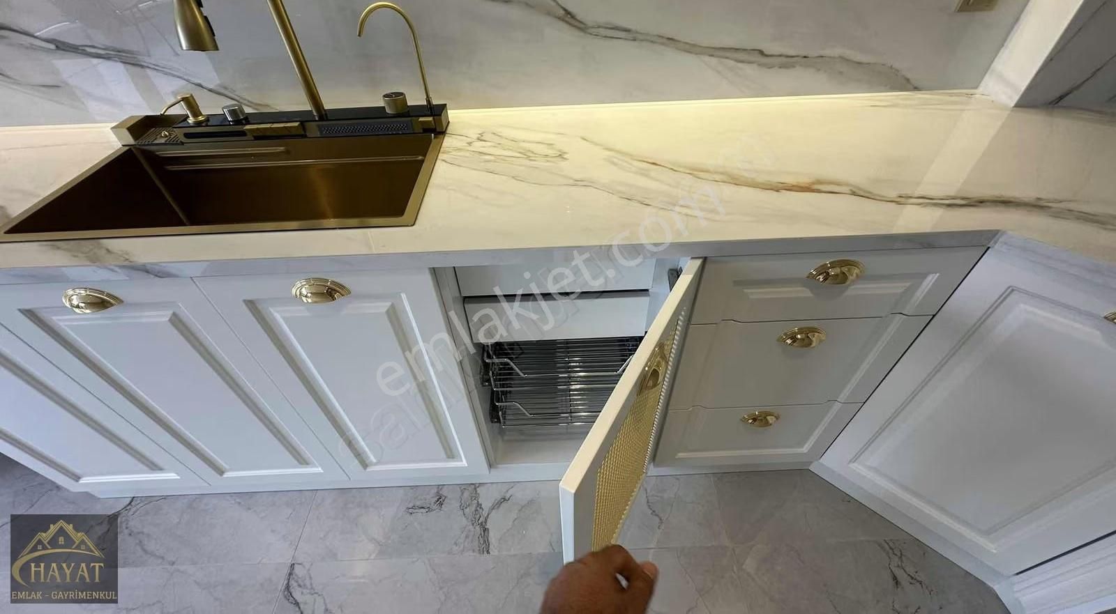 425 M2 Arsa İçinde 180 M2 3+1 - Görsel 5