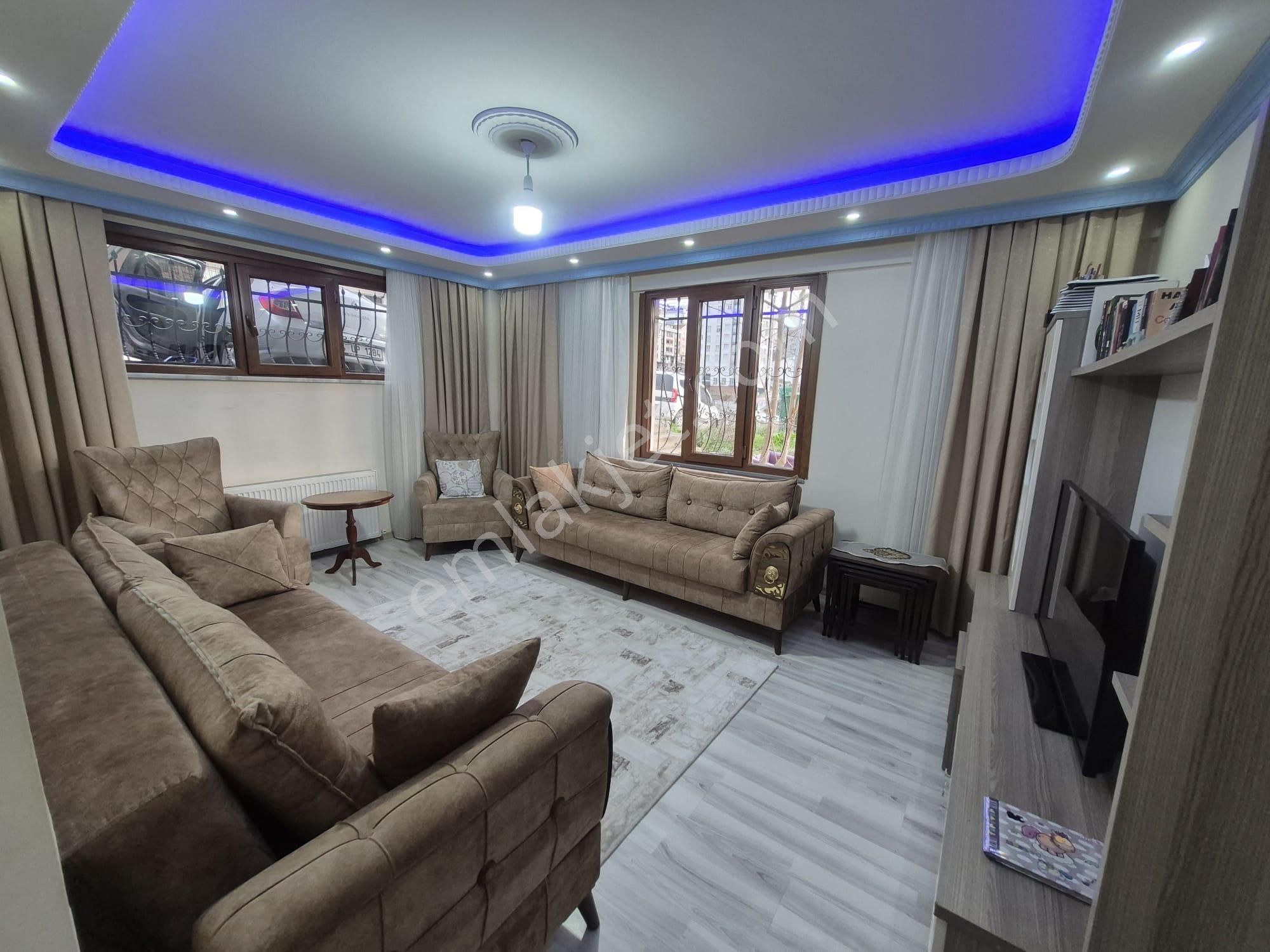 Remax Necati Kurt / Başakşehir Güvercintepe'de, Fırsat 3+1 Bahçe Katı, Yenı Bına Main Image