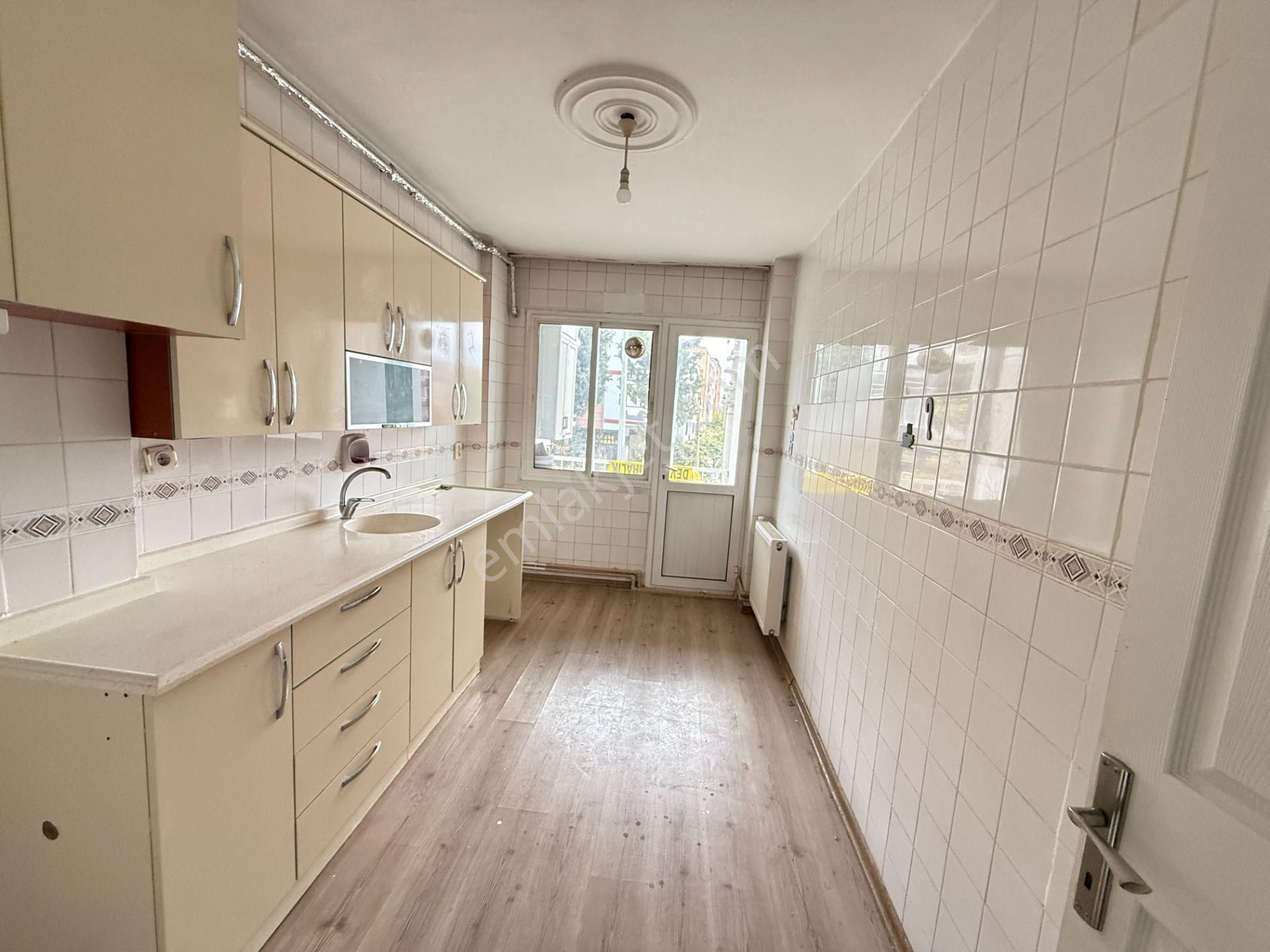 Turyap Buca'dan Yenigün Mah.de Arakat Kiralık 3+1 Daire - Görsel 29