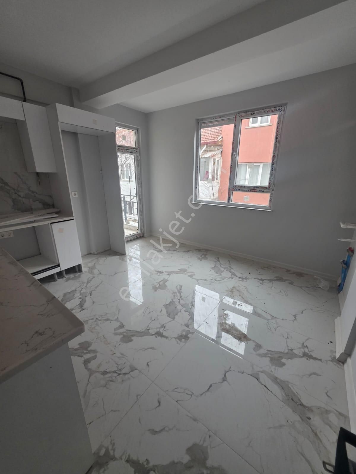 Sütlüce Mah 🟥lüks Yapım 2+0 Daire 🟥balkonlu 🟥 - Görsel 7