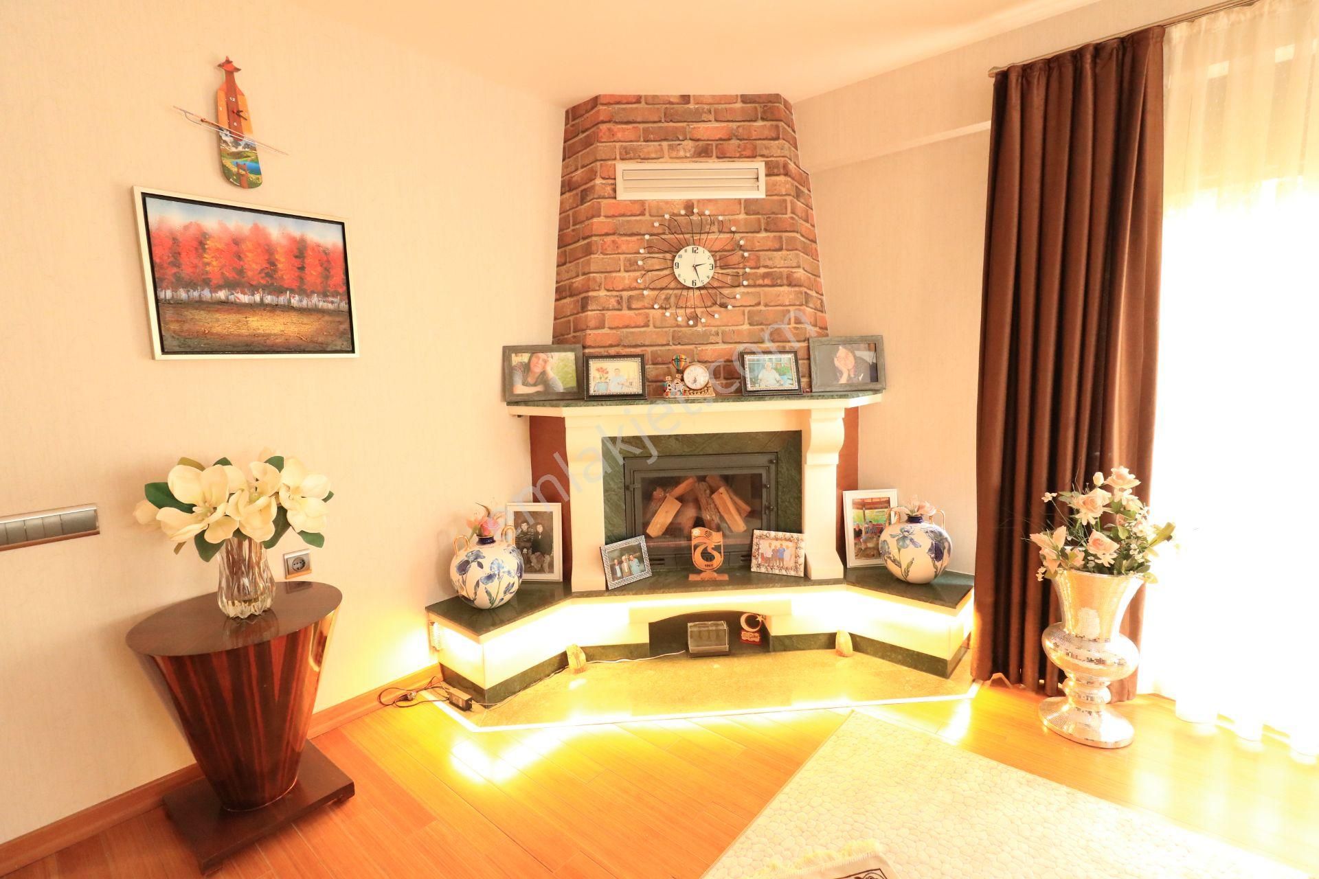 Yasin Kuzu'dan Yalınlı'da Satılık Müstakil 7+1 Villa - Görsel 11