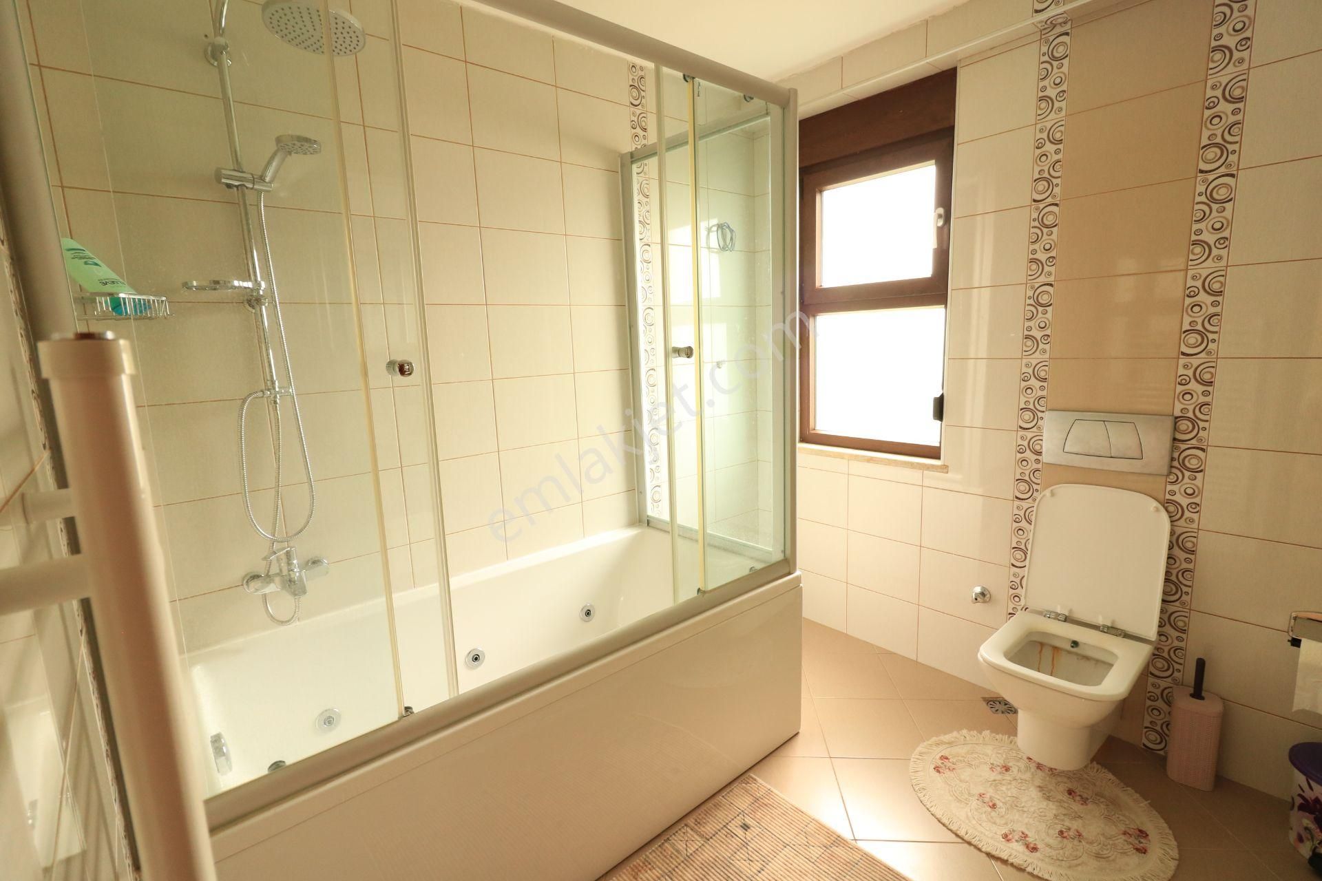 Yasin Kuzu'dan Yalınlı'da Satılık Müstakil 7+1 Villa - Görsel 24