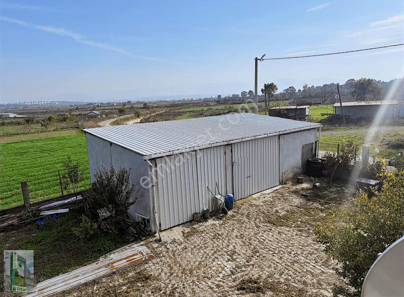 Şahlan Emlaktan Kiralık İki Katlı Müstakil Daire