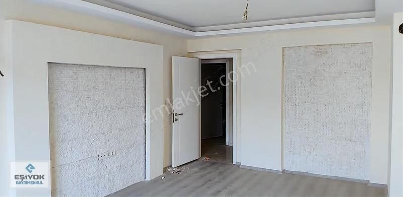 Torbalı Mavısehır Sıtesınde Sıte Icınde Havuzlu Genıs 3+1 Daıre - Görsel 8