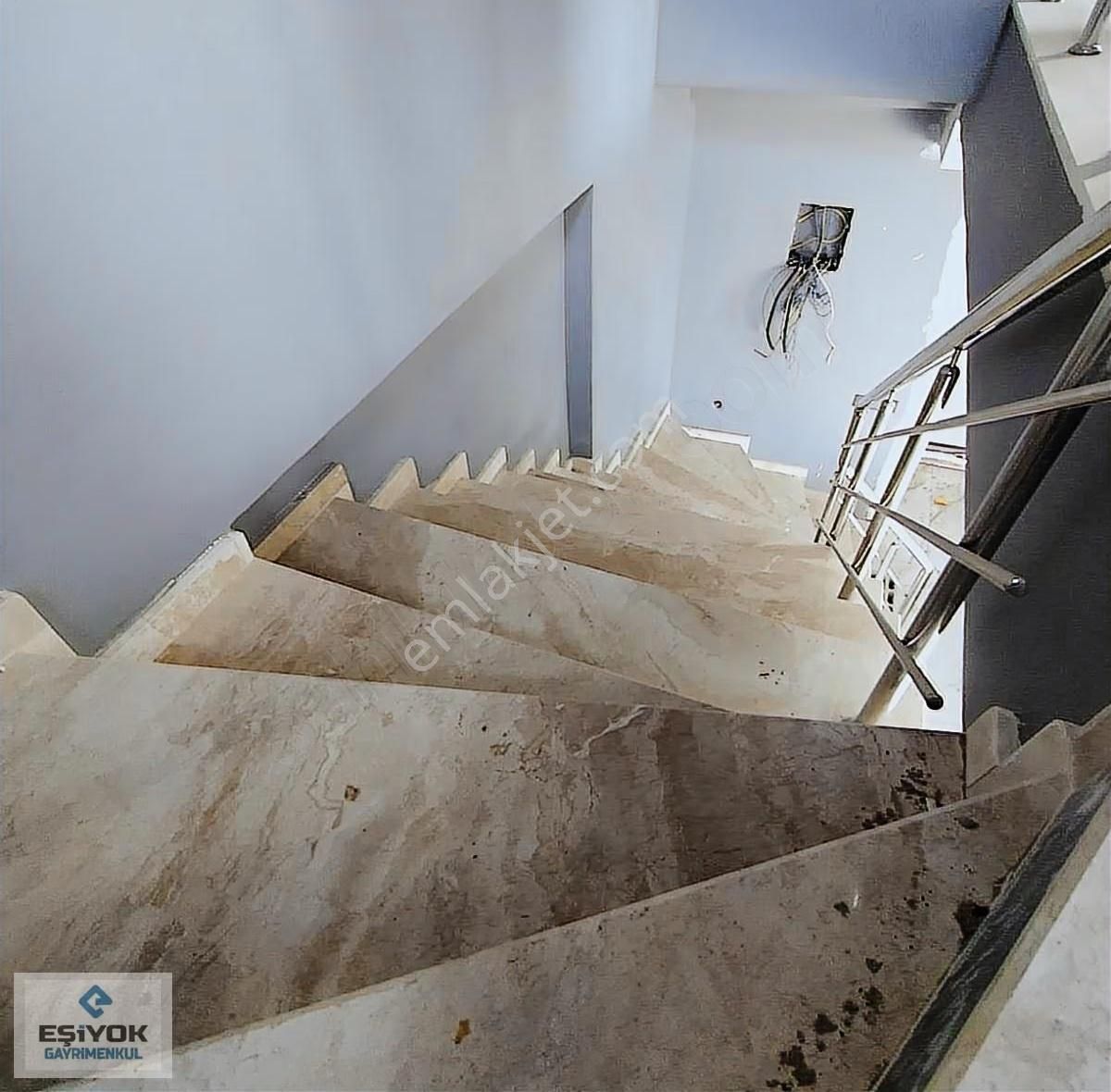 İzmir Karaburunda Üç Katlı Ful Deniz Manzaralı Satılık Villa - Görsel 22