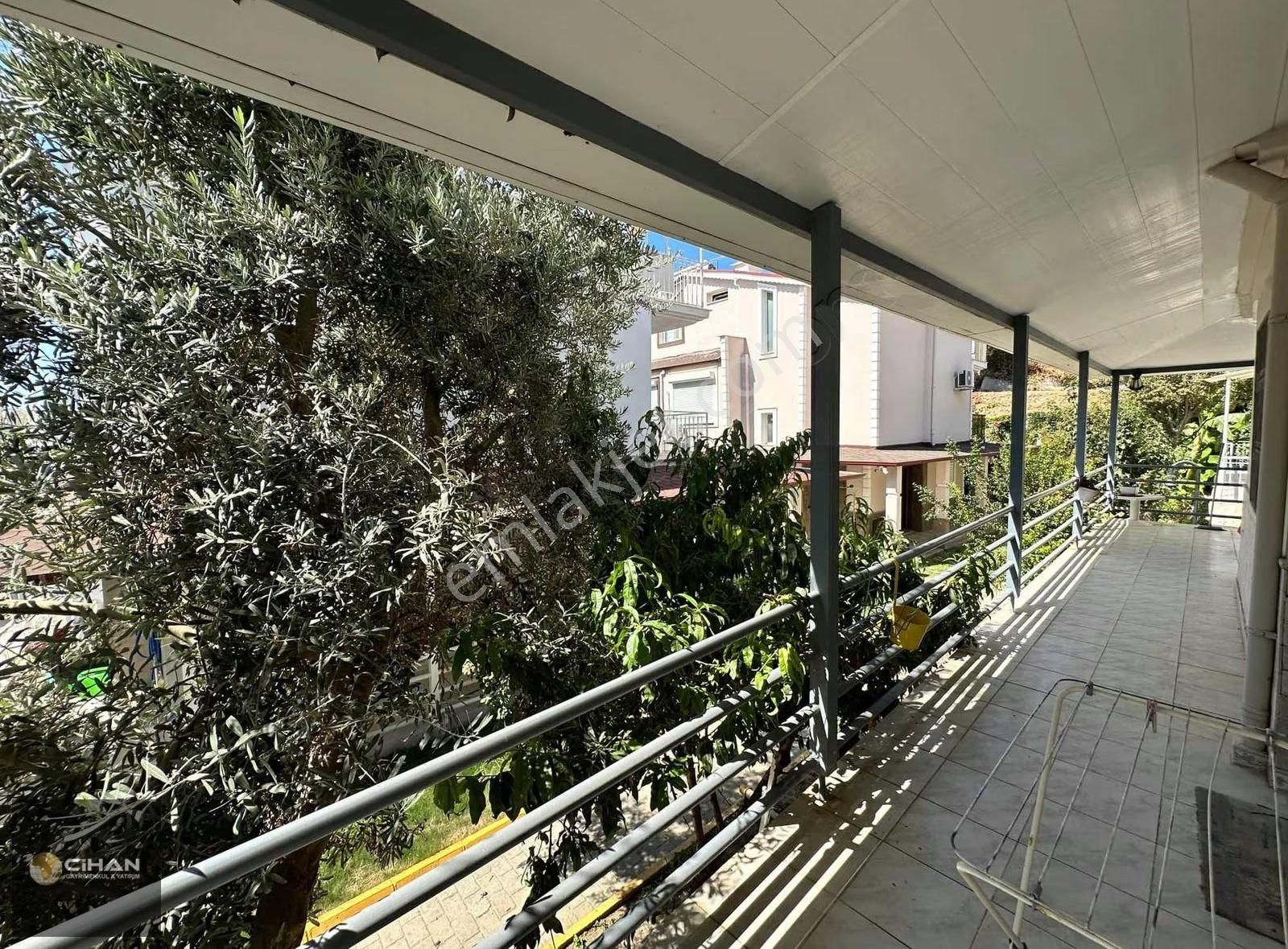 Kuşadası'da Fırsat Kadınlar Denizi 5+1 Yazlık - Görsel 14